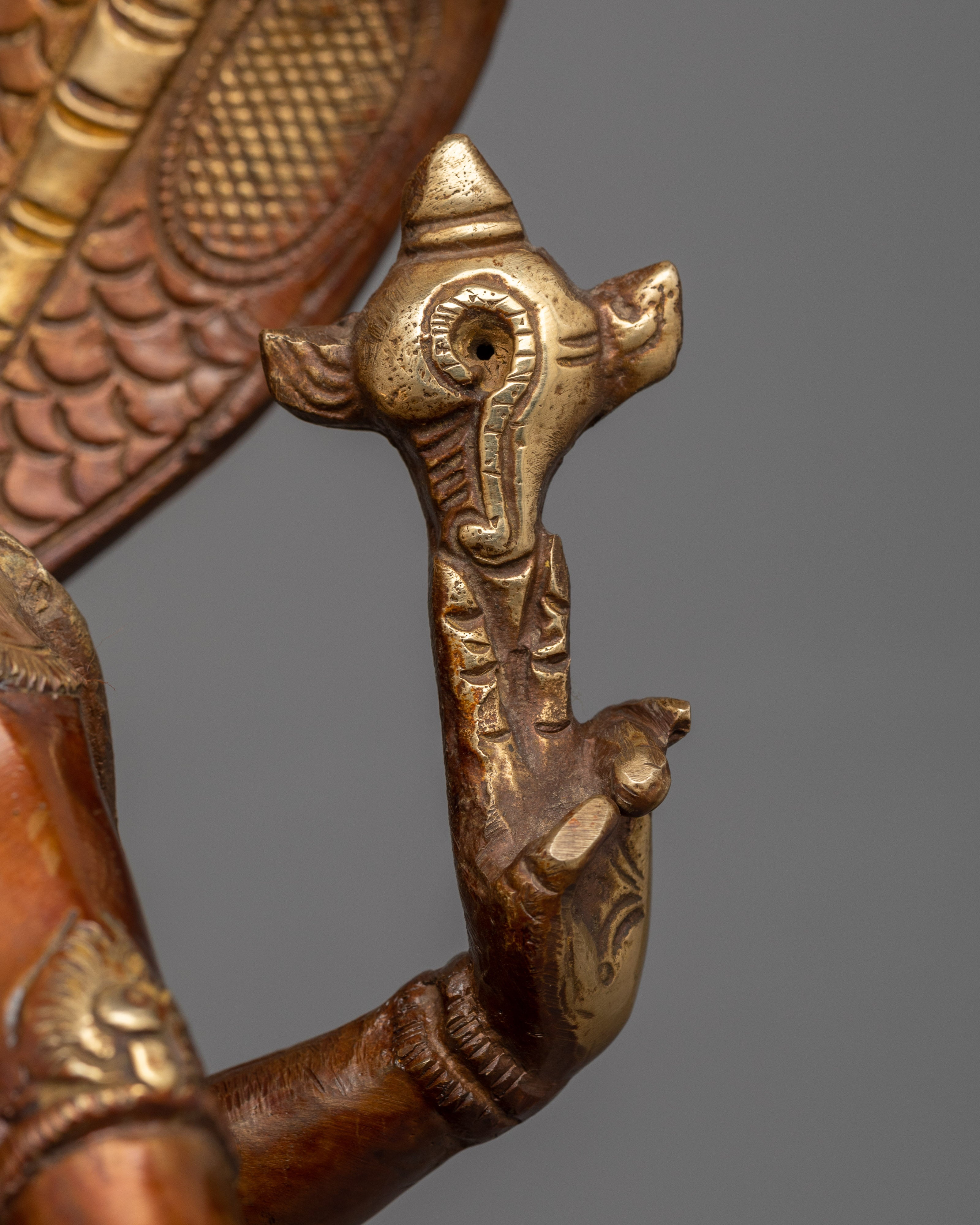 Brass Vishnu Statue | Captivating Brass Sculpture of Bishnu