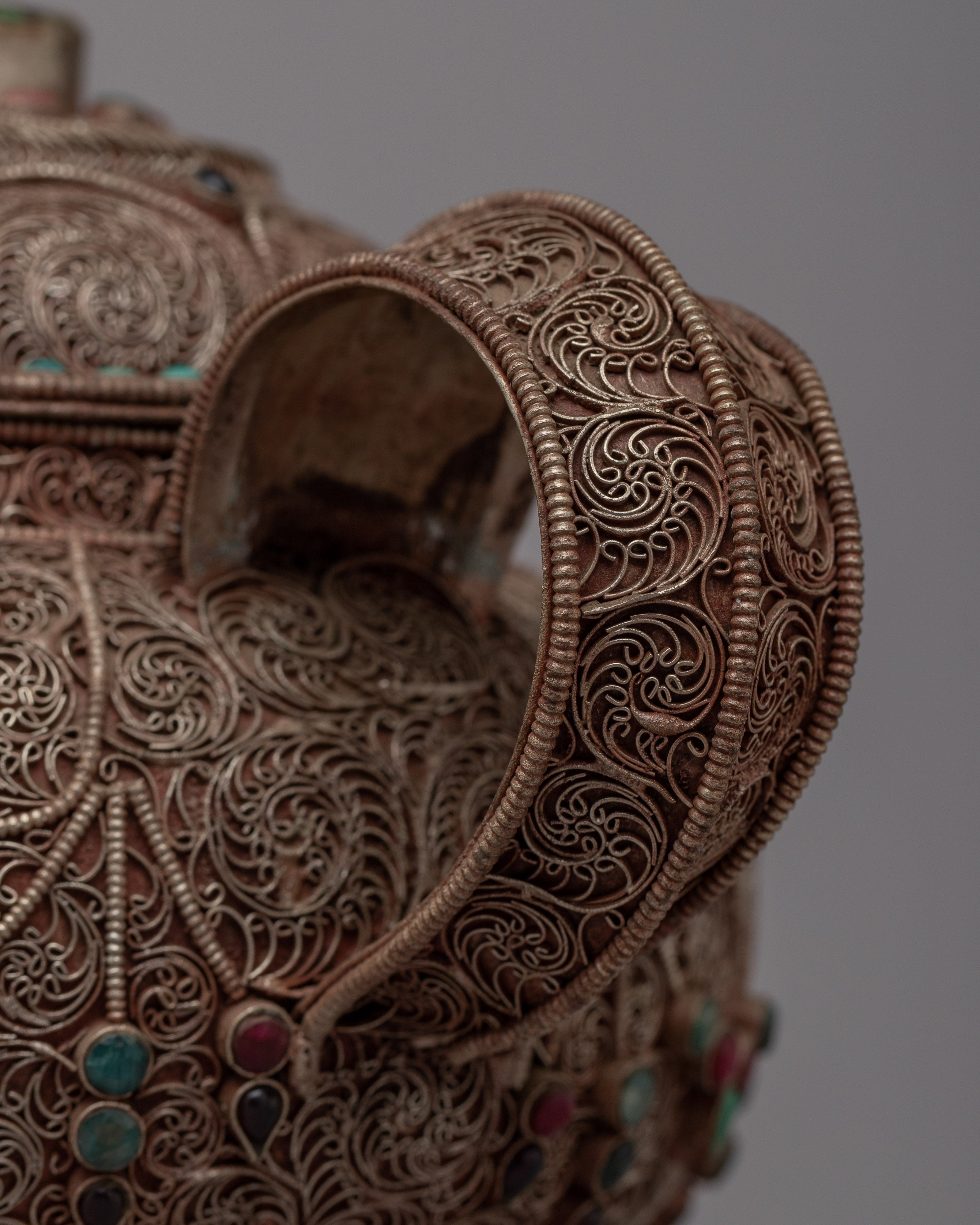 Large Tibetan Tea Pot | Uniting Tradition and Modern Comfort