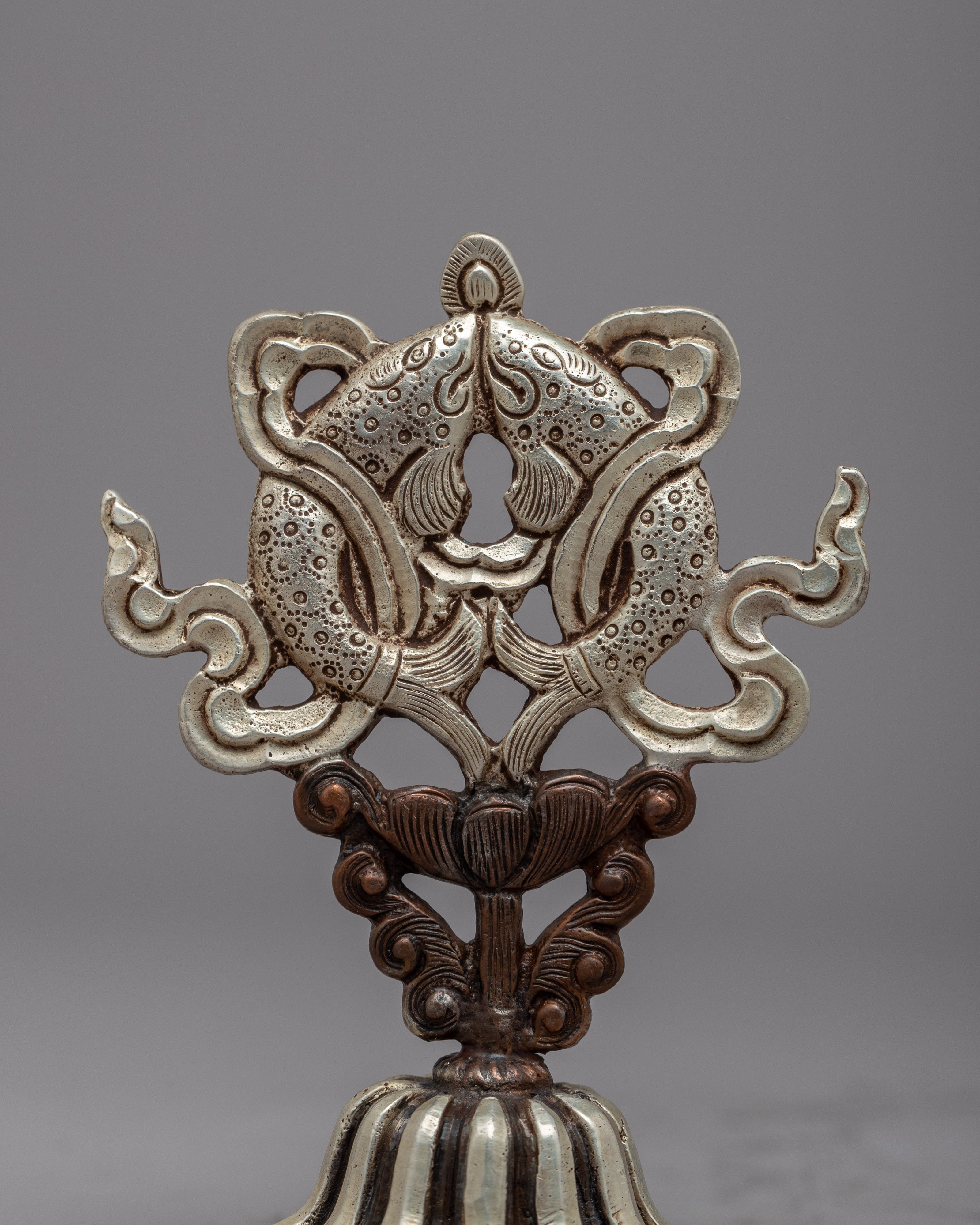 Buddhist Eight Auspicious Symbols of Good Fortune | Divine Art for Meditation and Harmony