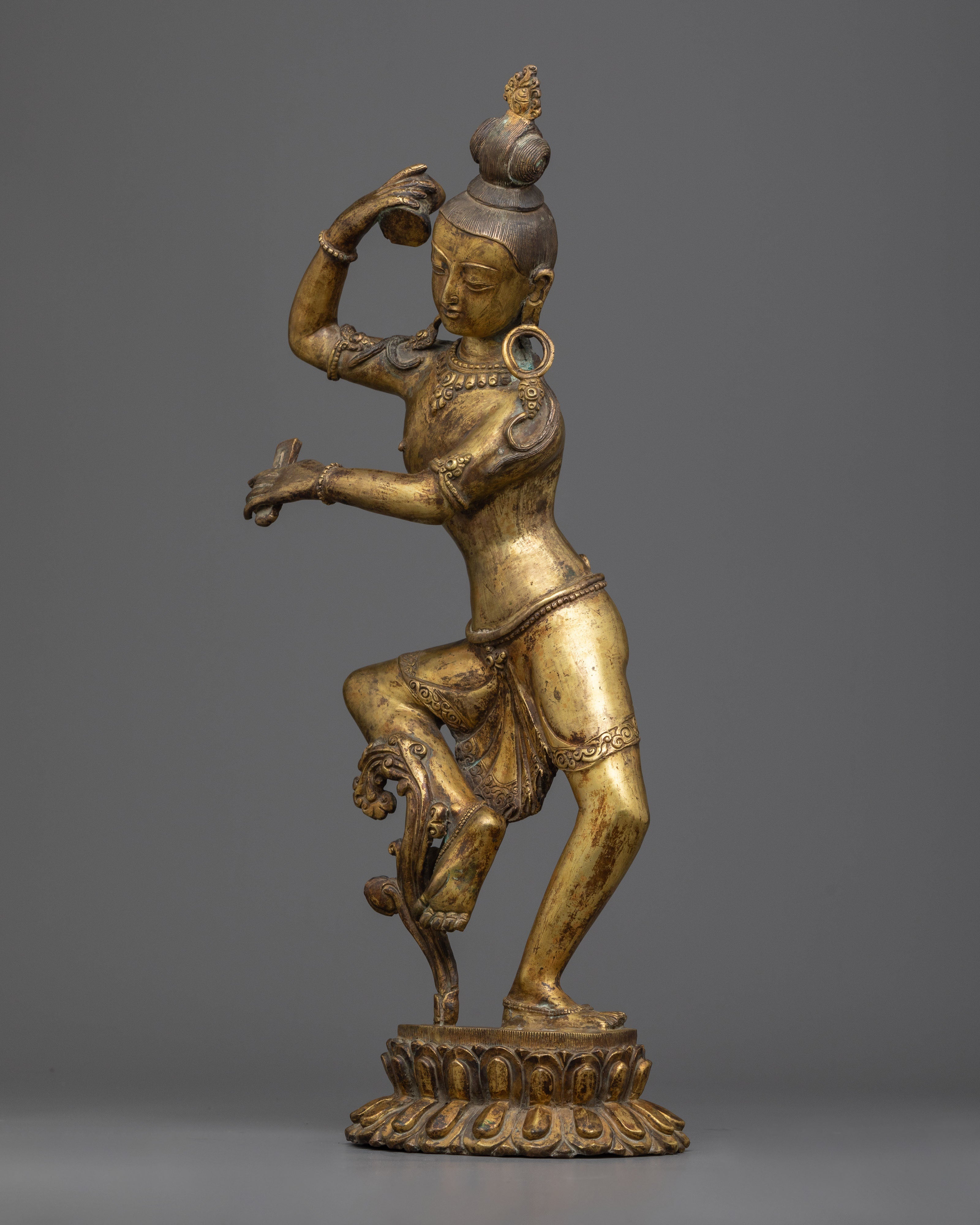 Chintamuni Lokeshvara Statue | Elegant Handcrafted Symbol of Cosmic Dance