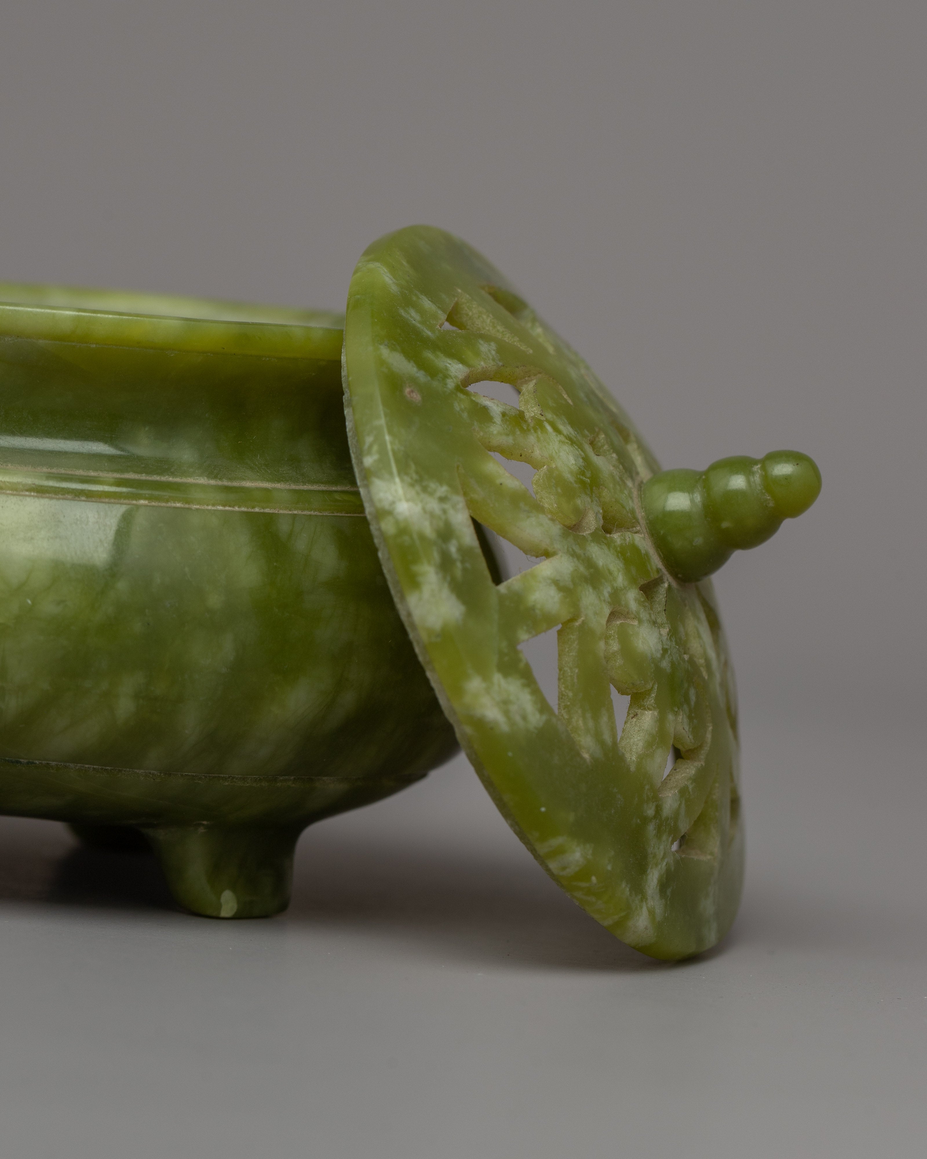 Serpentine Incense Burner | Tibetan Rituals For Meditation & Prayers