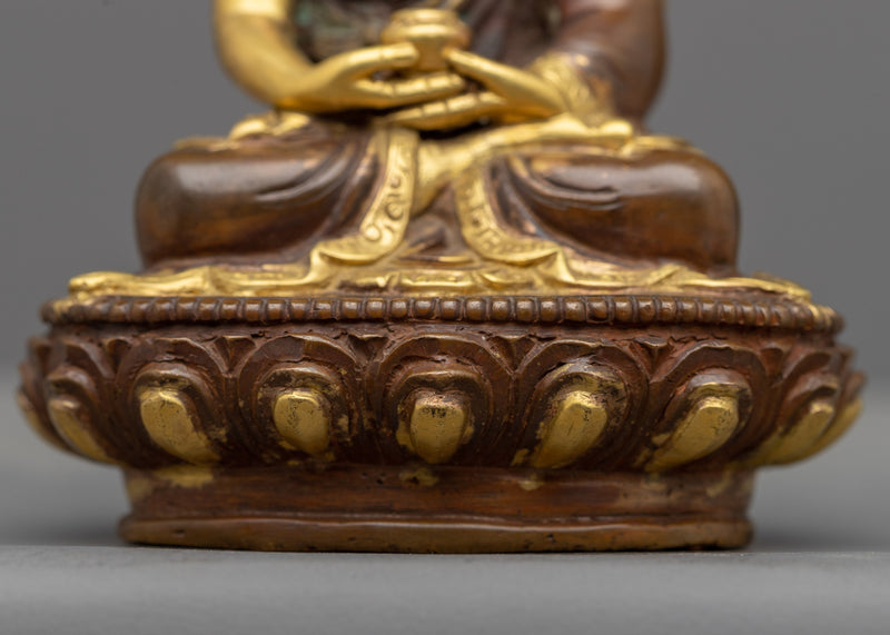 Gold Amitabha Buddha Statue | Statue Inspiring Serene Contemplation