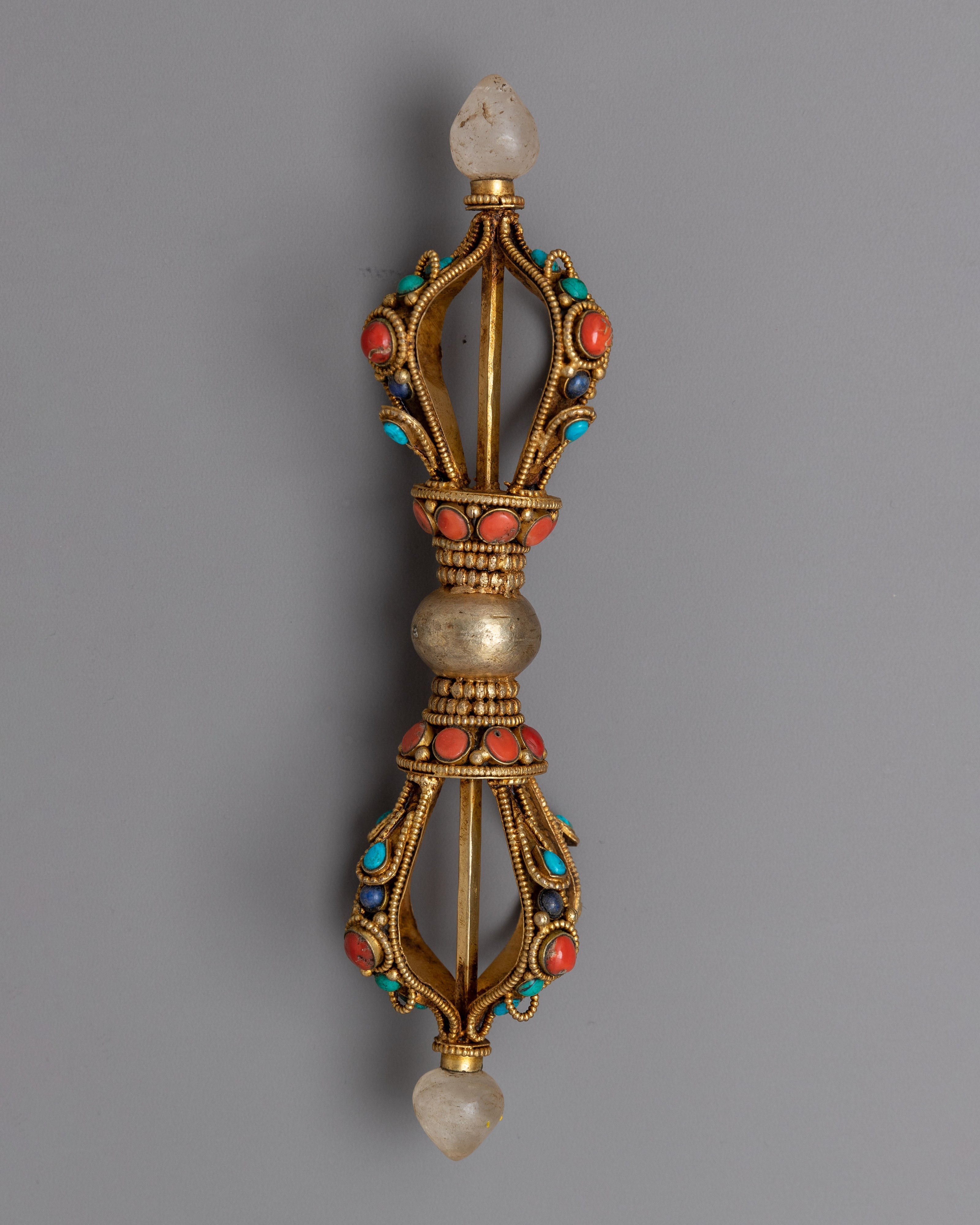 Guru Rinpoche Statue & Vajra | A Fusion of Tradition and Spiritual Essence