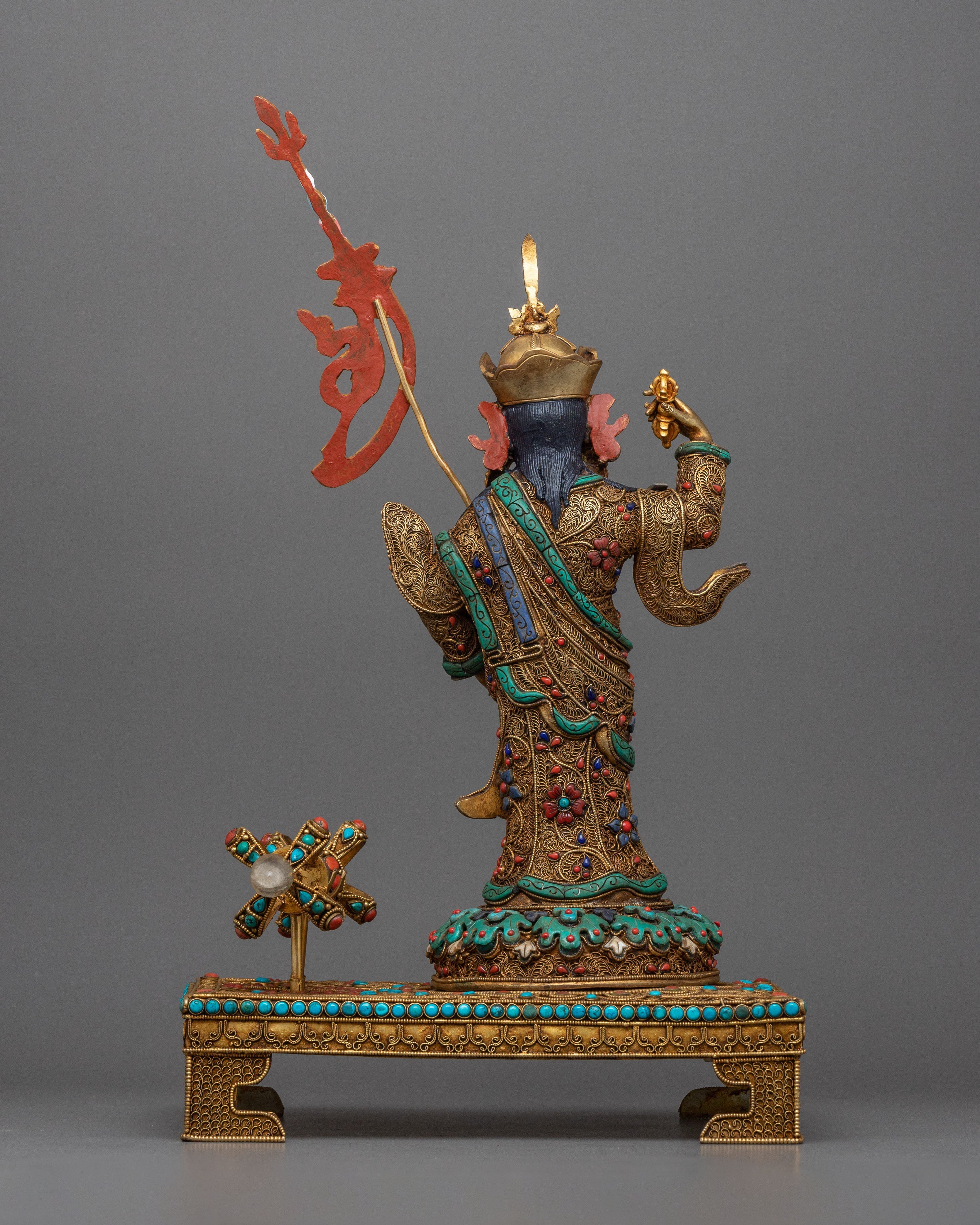 Guru Rinpoche Statue & Vajra | A Fusion of Tradition and Spiritual Essence