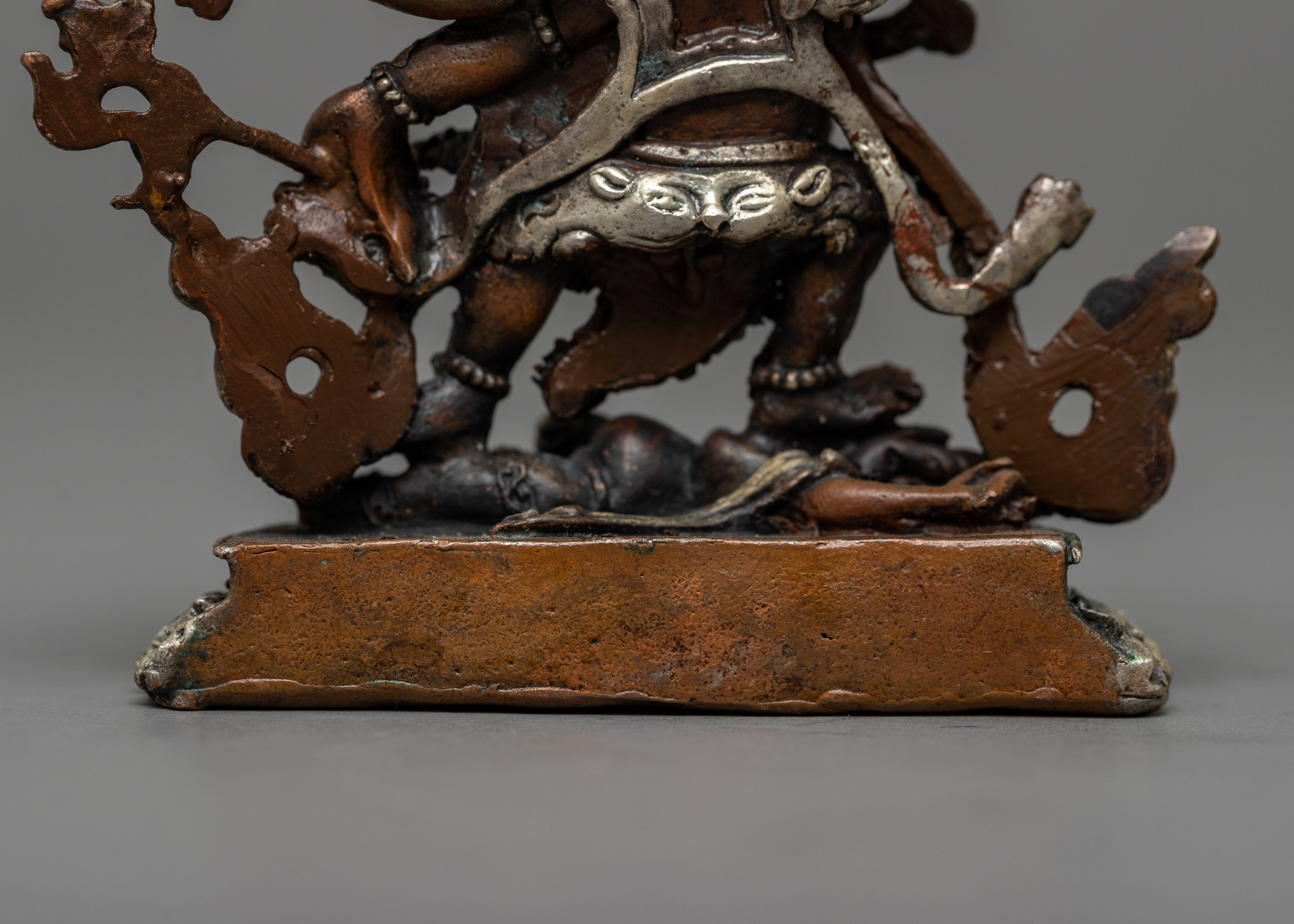 Machine Made Mahakala Statue | Symbol of Fearlessness and Power