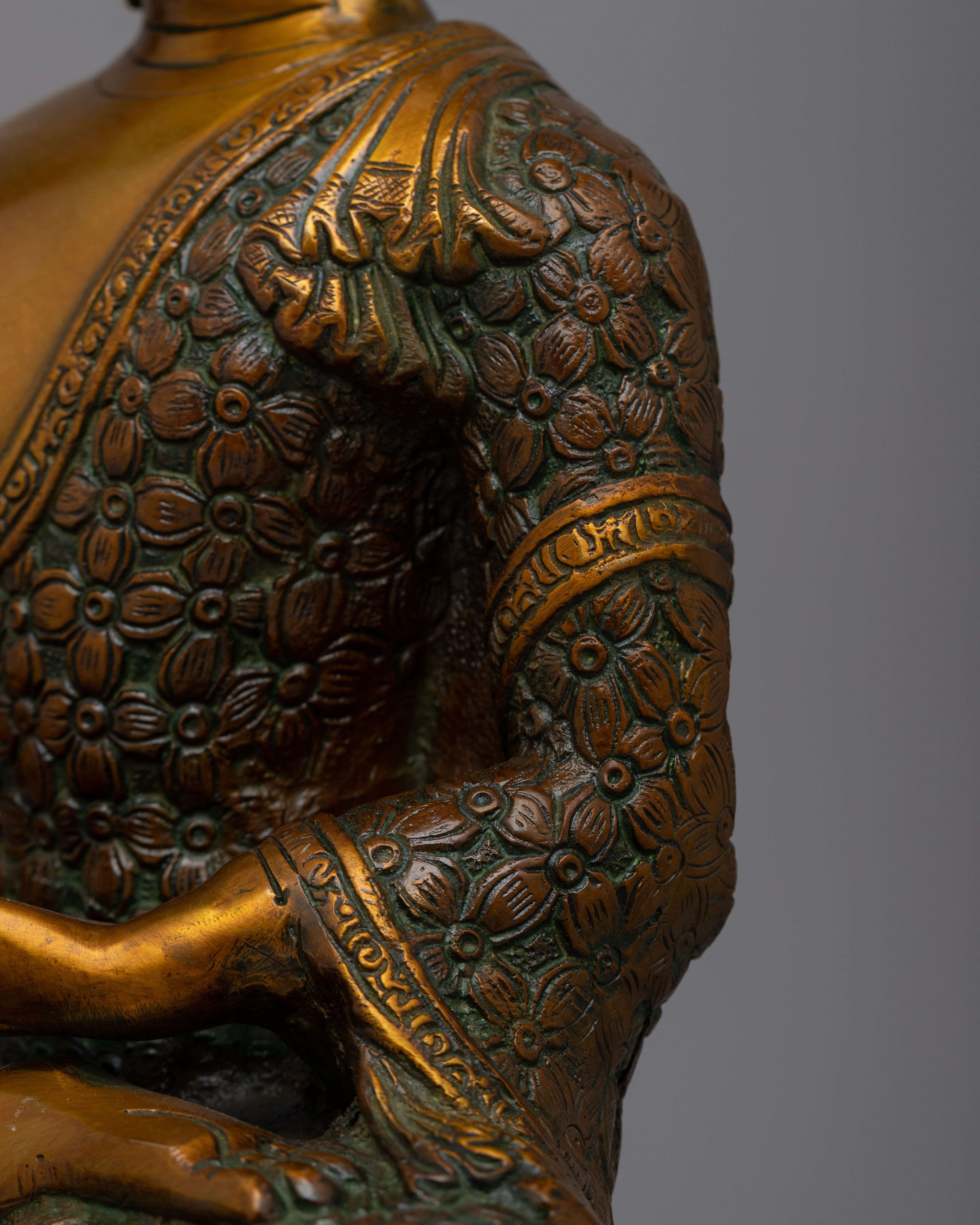 Shakyamuni Buddha Brass Statue | Peaceful Meditation Decor