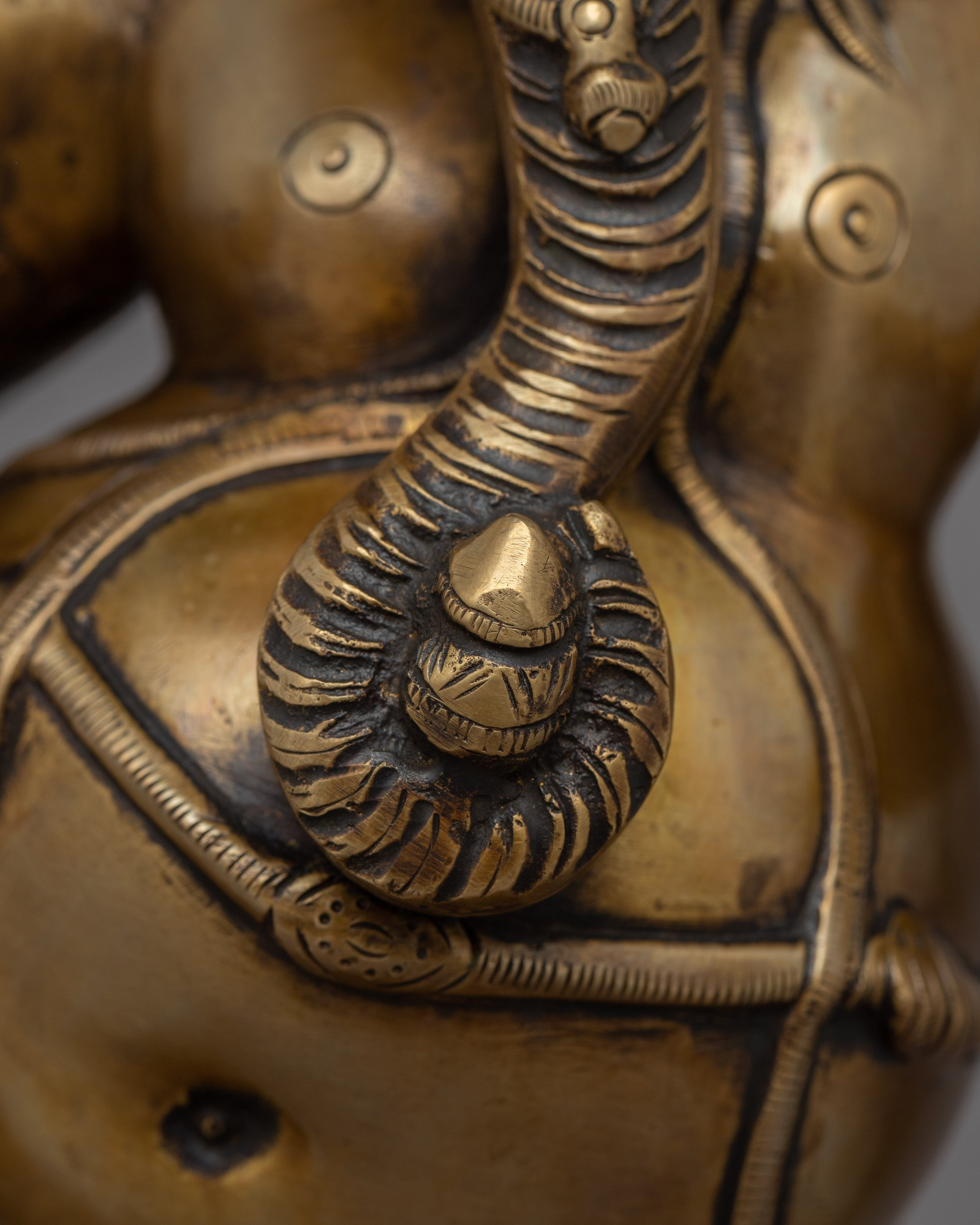 Royal Ganesha Statue | Blessings of Wealth and Fortune