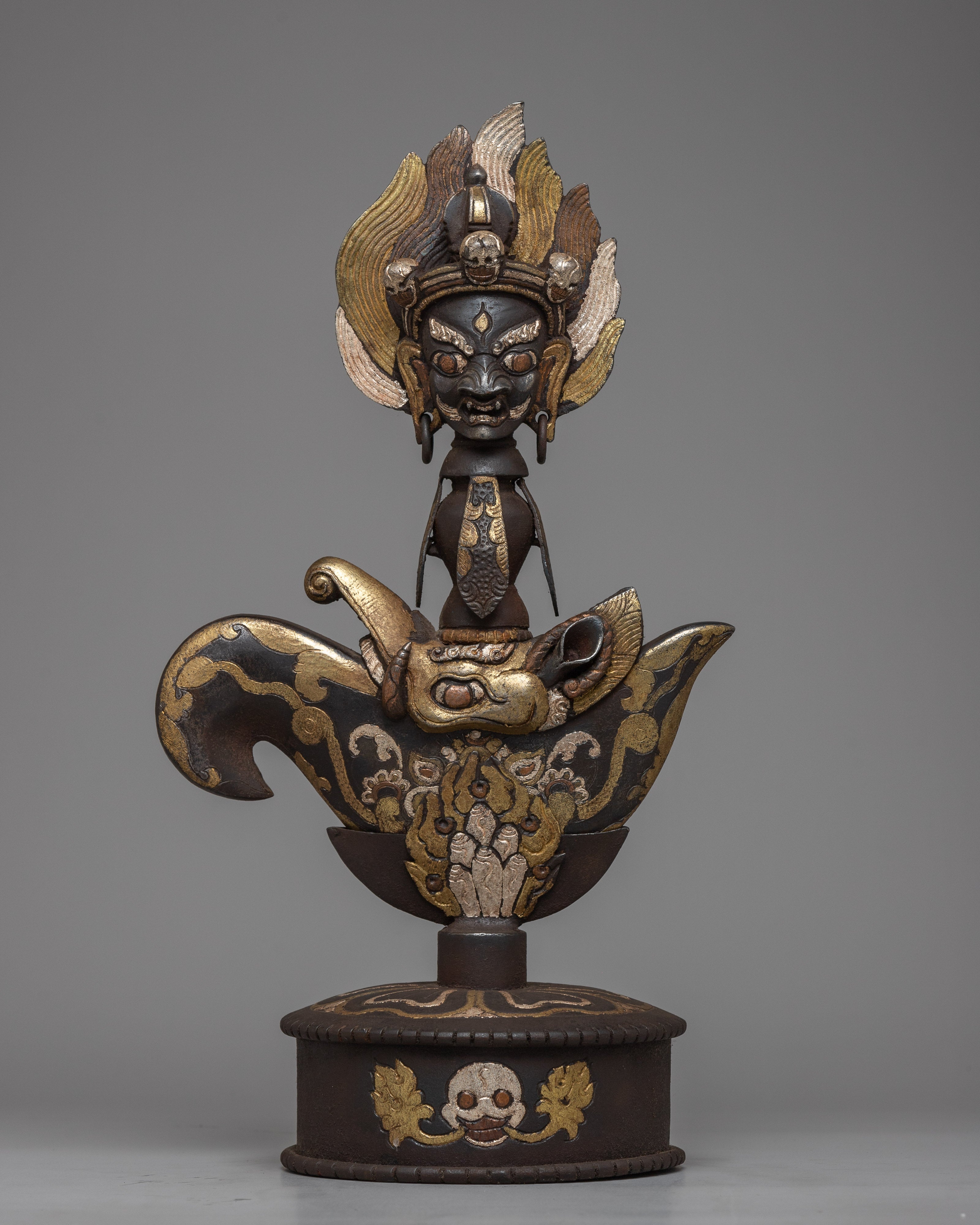 Iron Kartika Knife With Stand