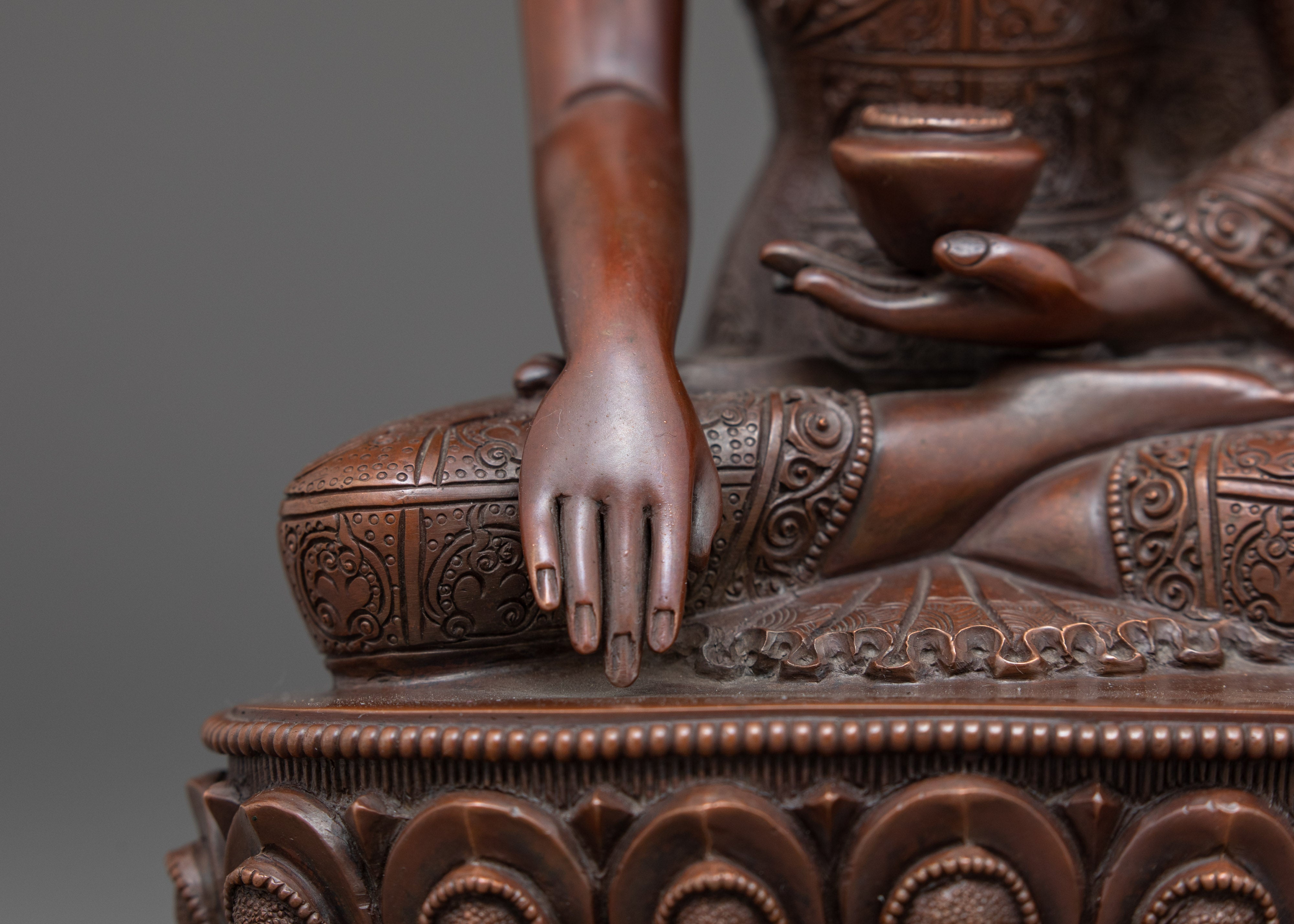 Shakyamuni Buddha Statue | Religious Handcrafted Art | Buddhist Home Decors