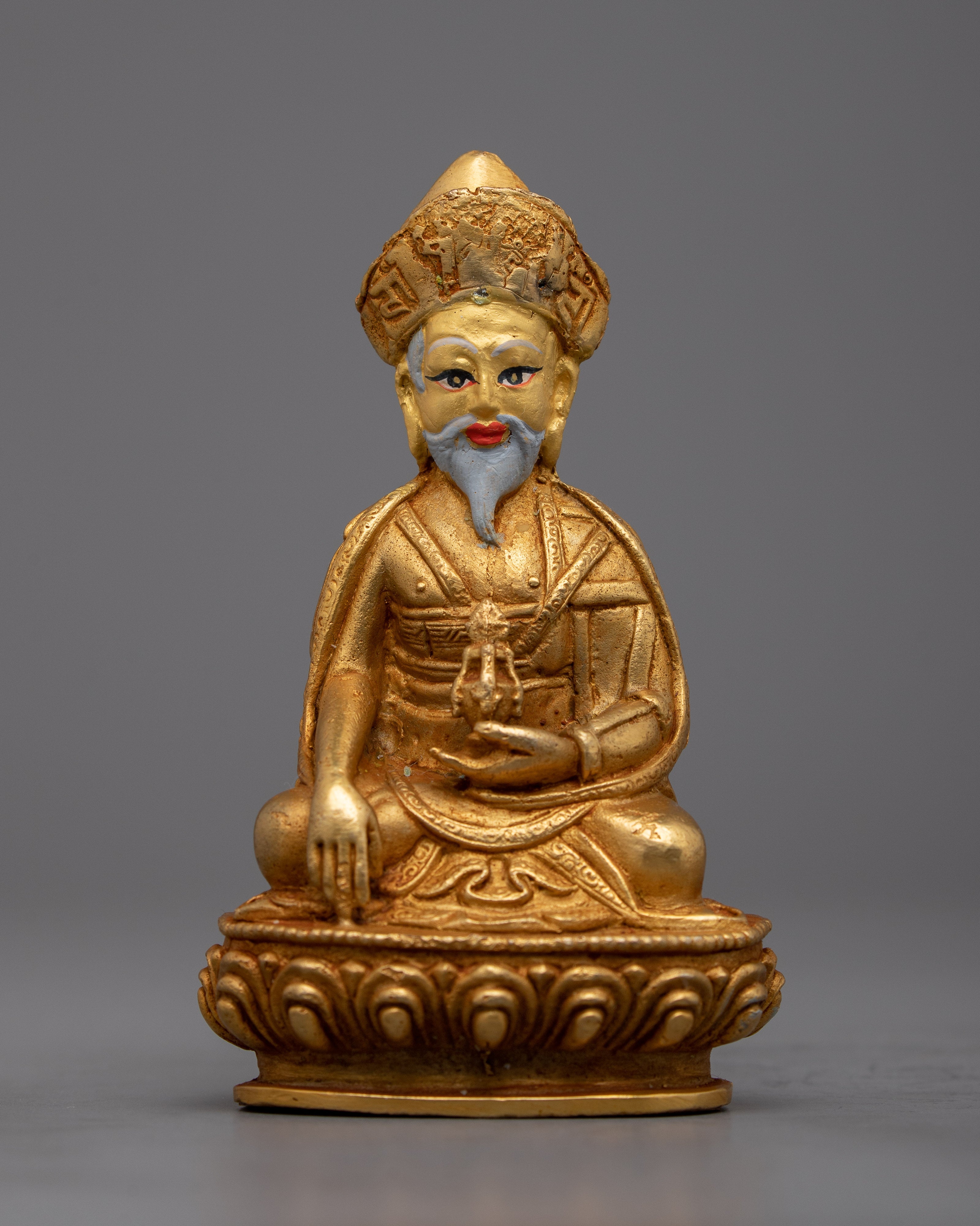 Zhabdrung Ngawang Namgyel Statue