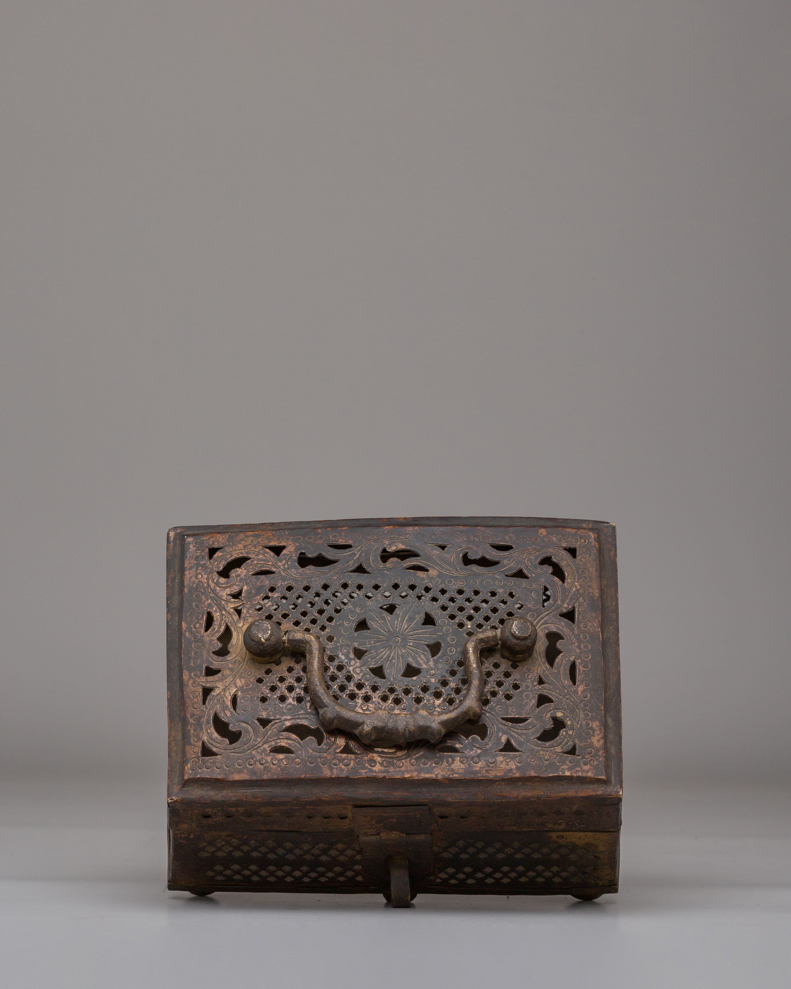 Handmade Antique Finish Box | Copper Box with Gold Plating