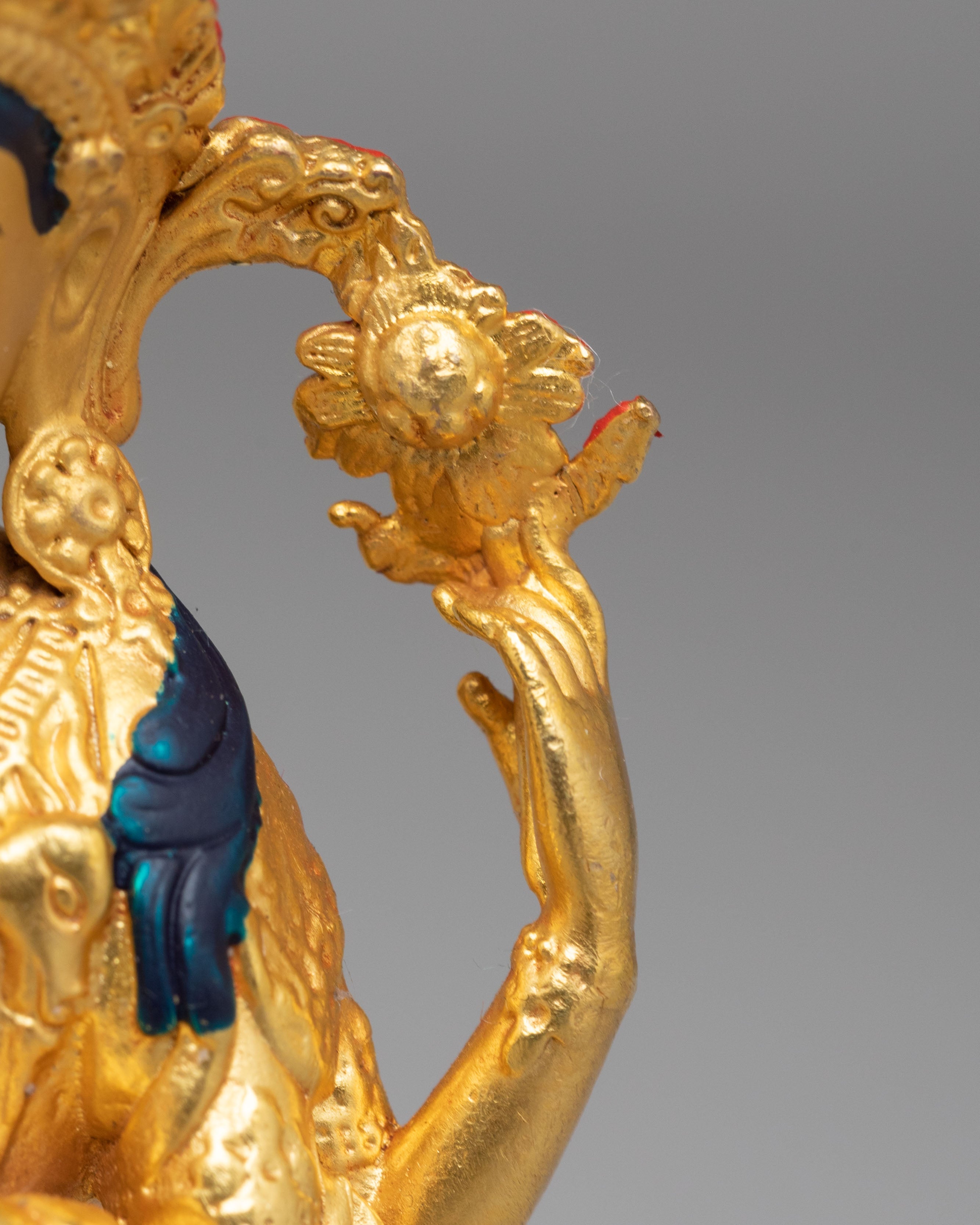 Traditional Chenrezig Compassion Deity Statue | Symbol of Wisdom and Kindness
