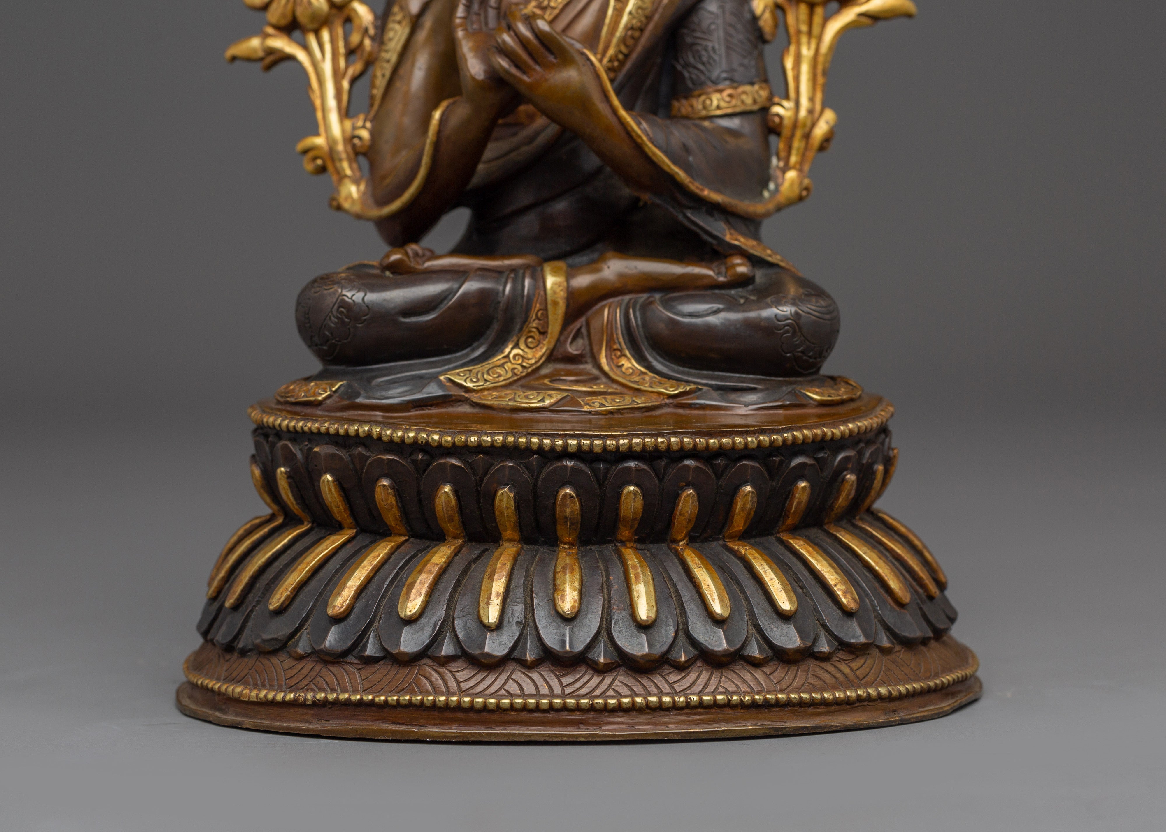 Handcrafted Tsongkhapa Statue | Tibetan Buddhist Sculpture for Meditation