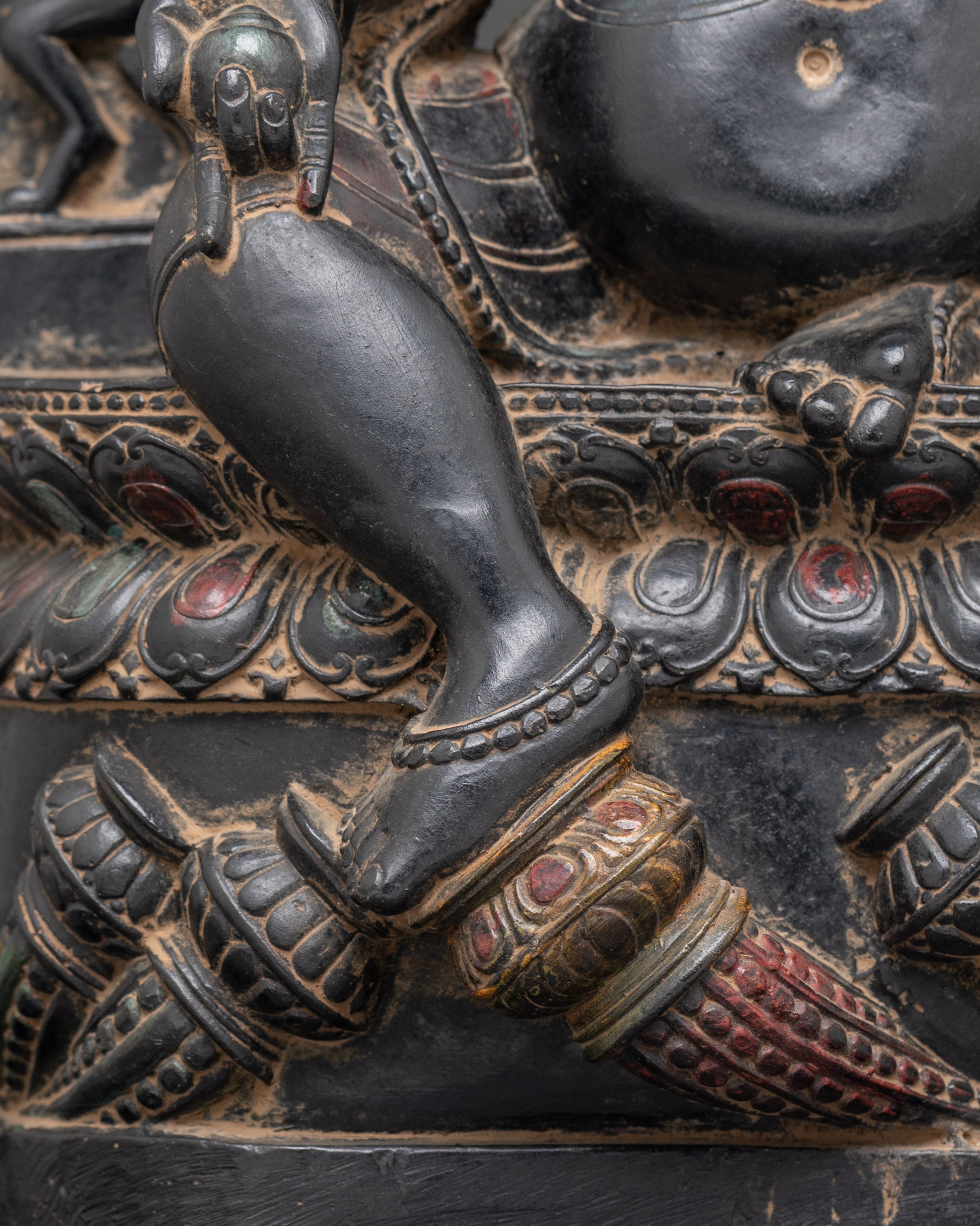 Dzambhala the Deity of Wealth Statue | Icon of Prosperity