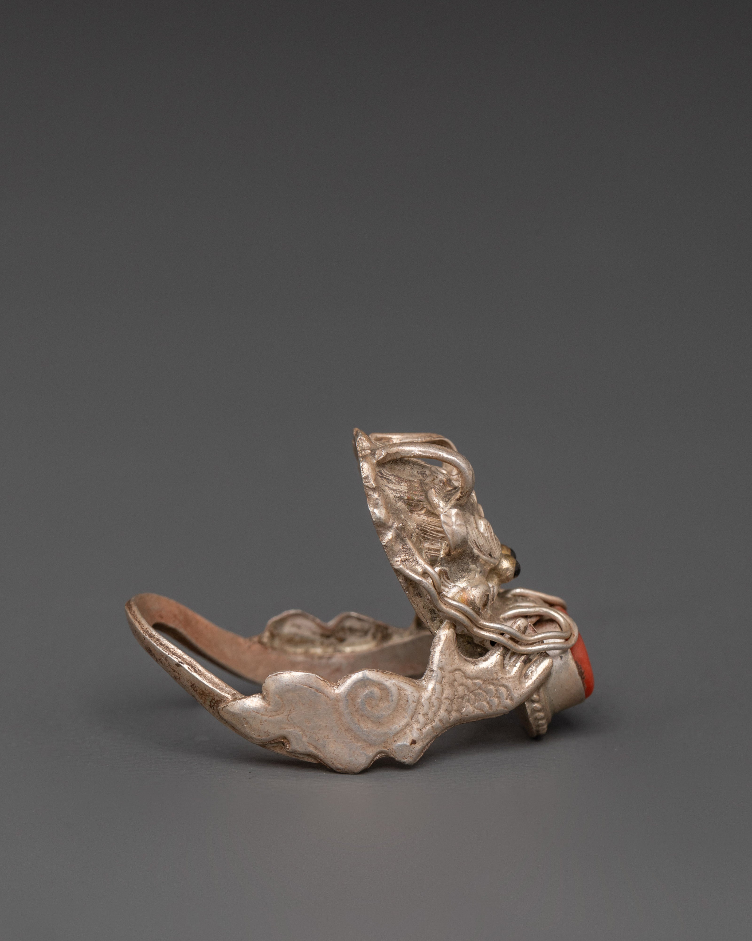 Coral Silver Ring | Fashion Jewelry with Handmade Craftsmanship