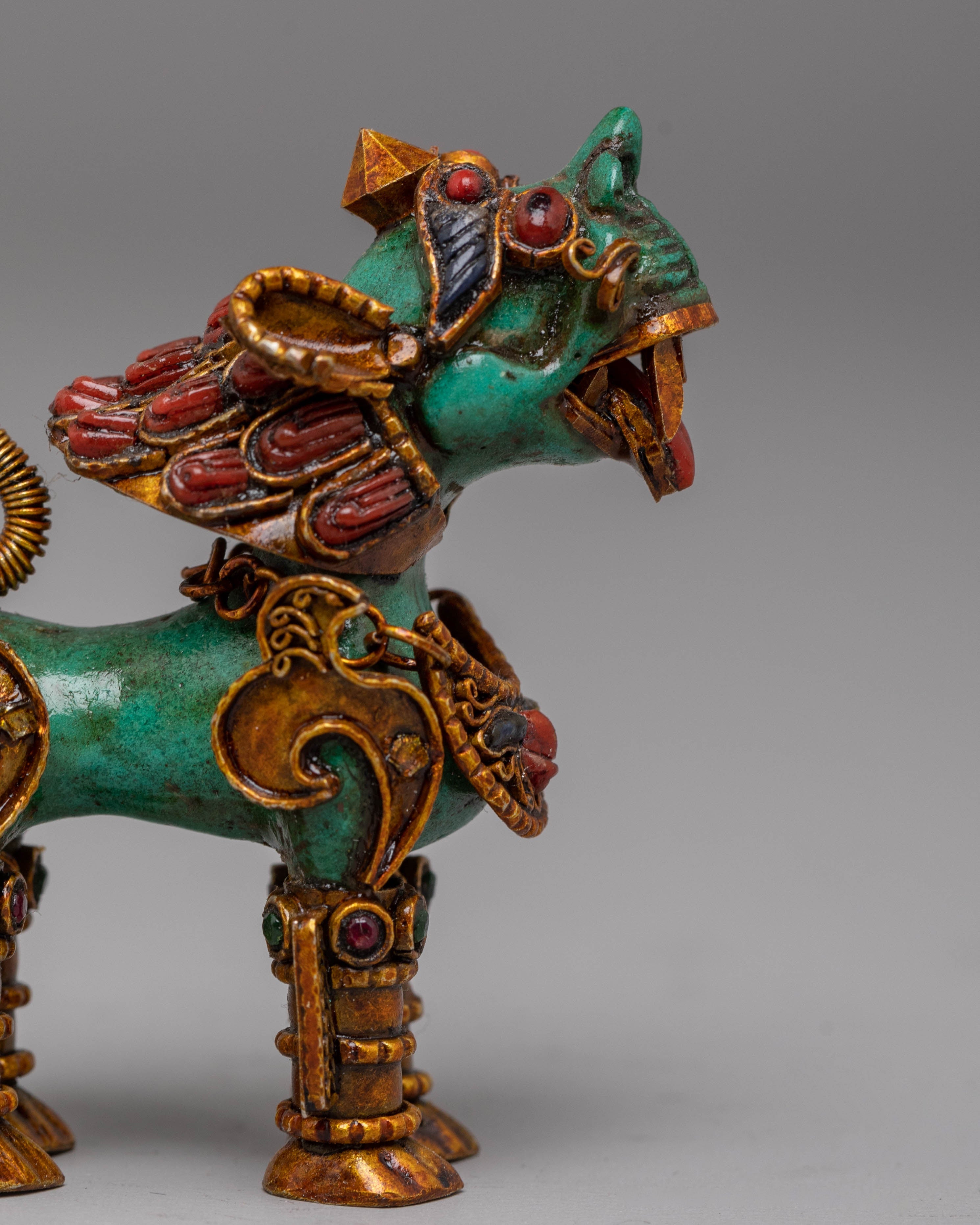 Stupa and Lion Set for Decor | Symbol of Protection