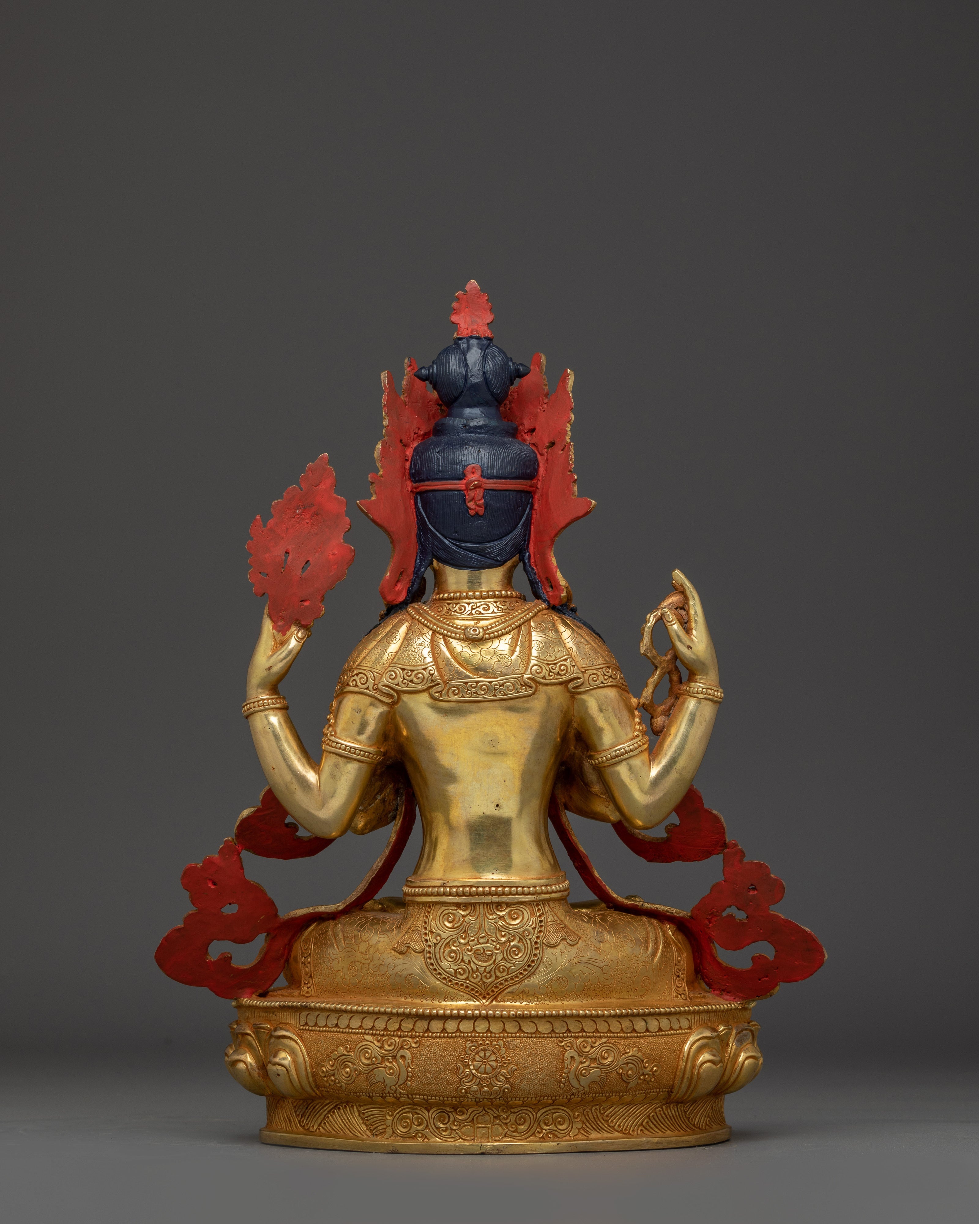 Chenrezig in Four-Armed Form | The one who looks with an unwavering eye