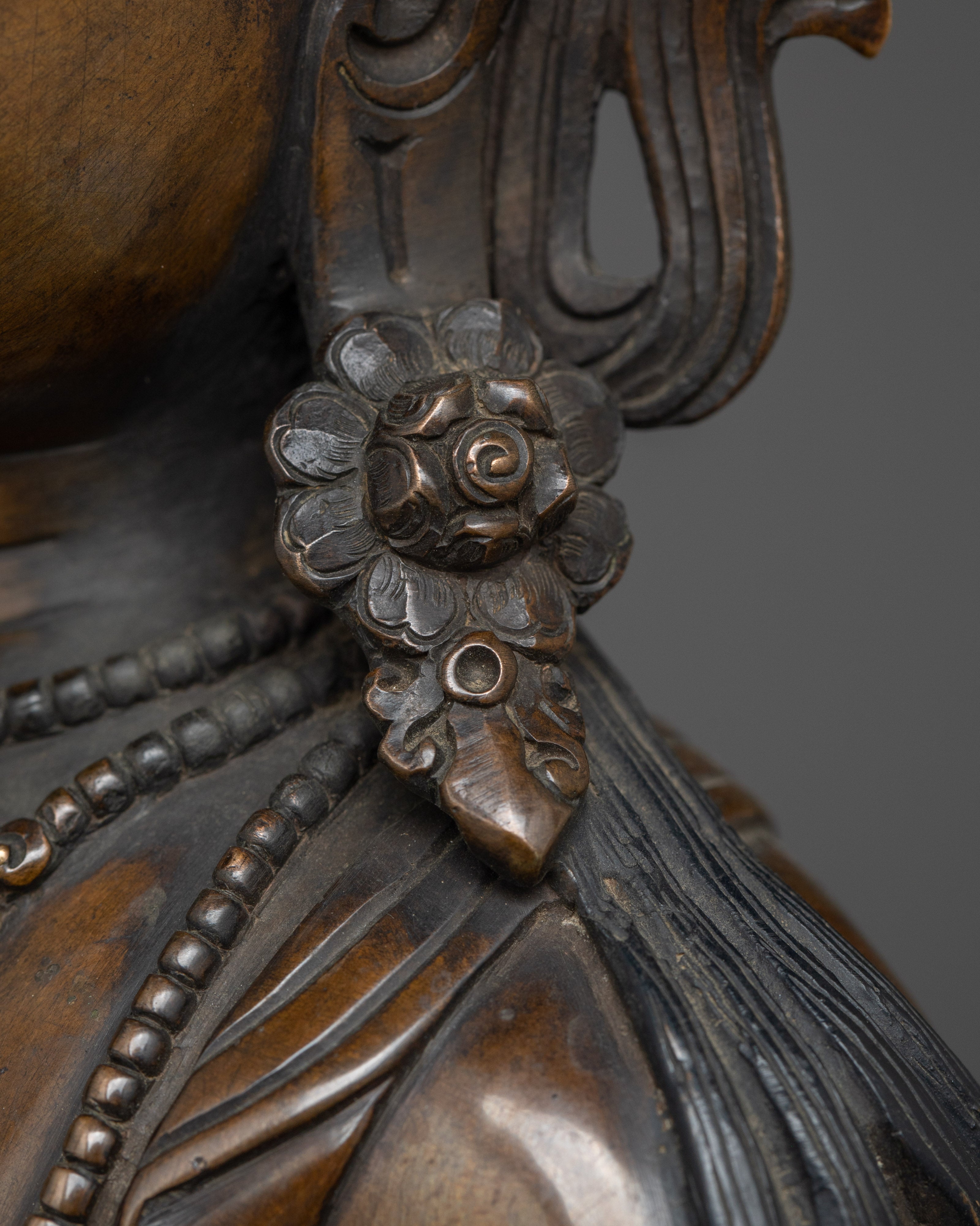 Oxidized Crown Shakyamuni Buddha Statue | Gautama Buddha Artwork