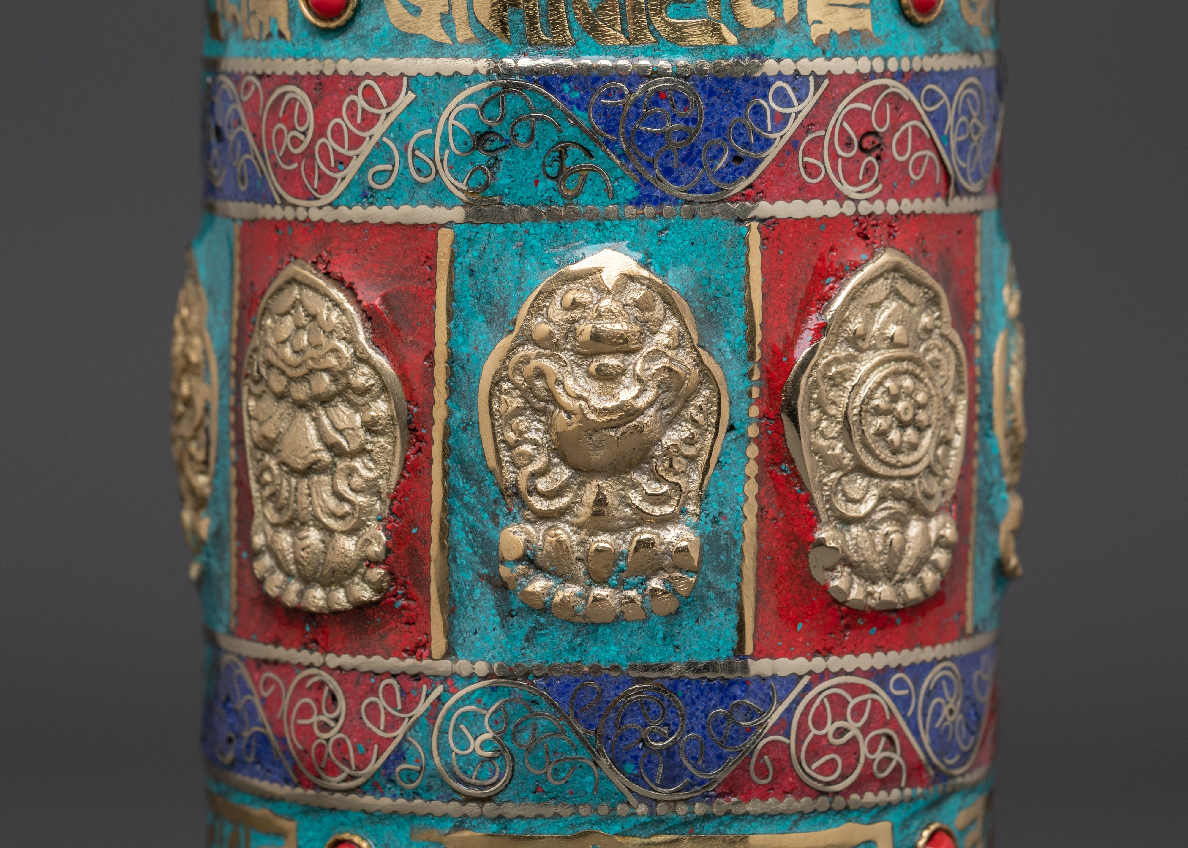 Buddhist Altar Prayer Wheel |  Perfect for Meditation & Rituals