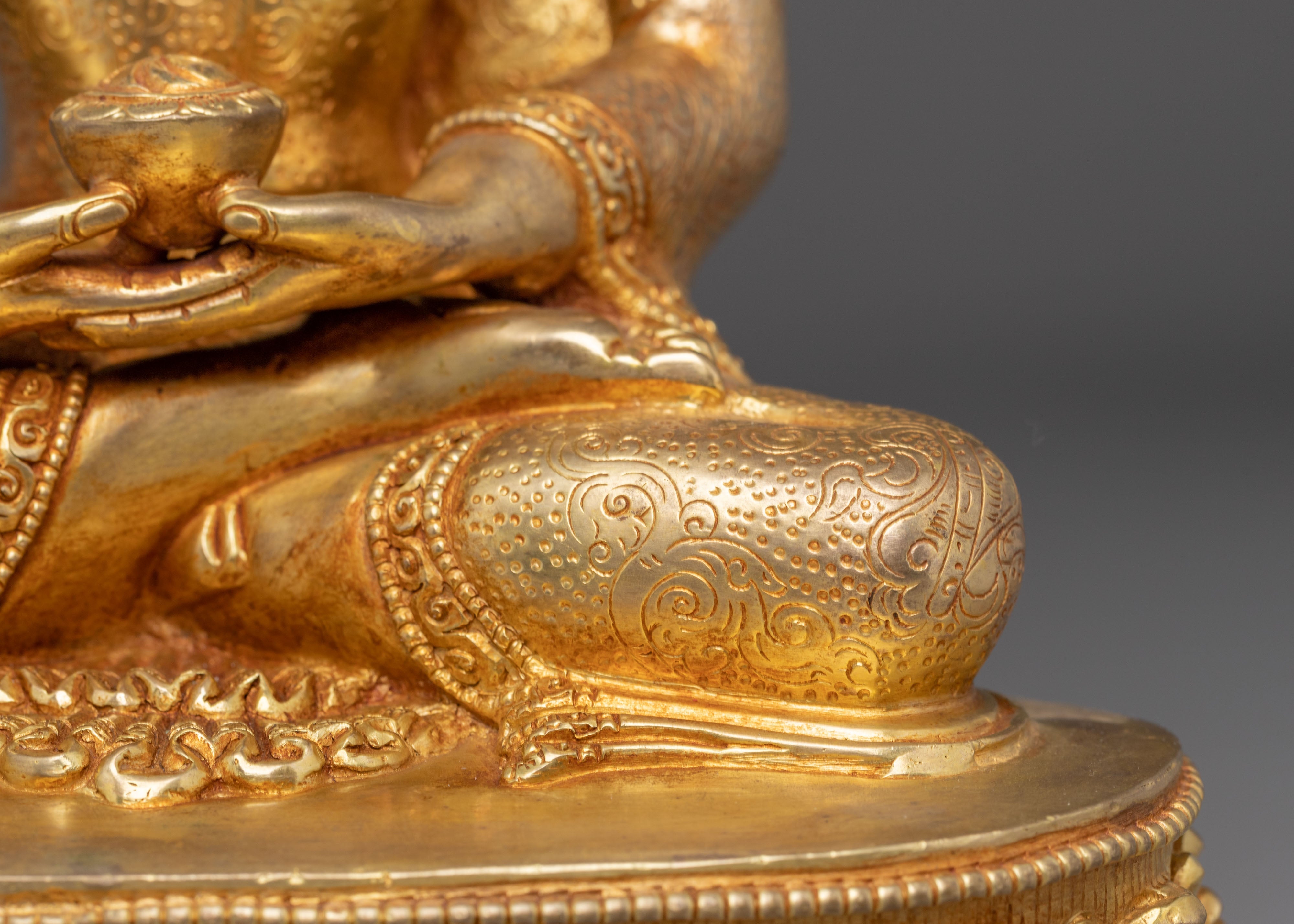 Serene Amitabha Buddha Sculpture | Emblem of Infinite Light