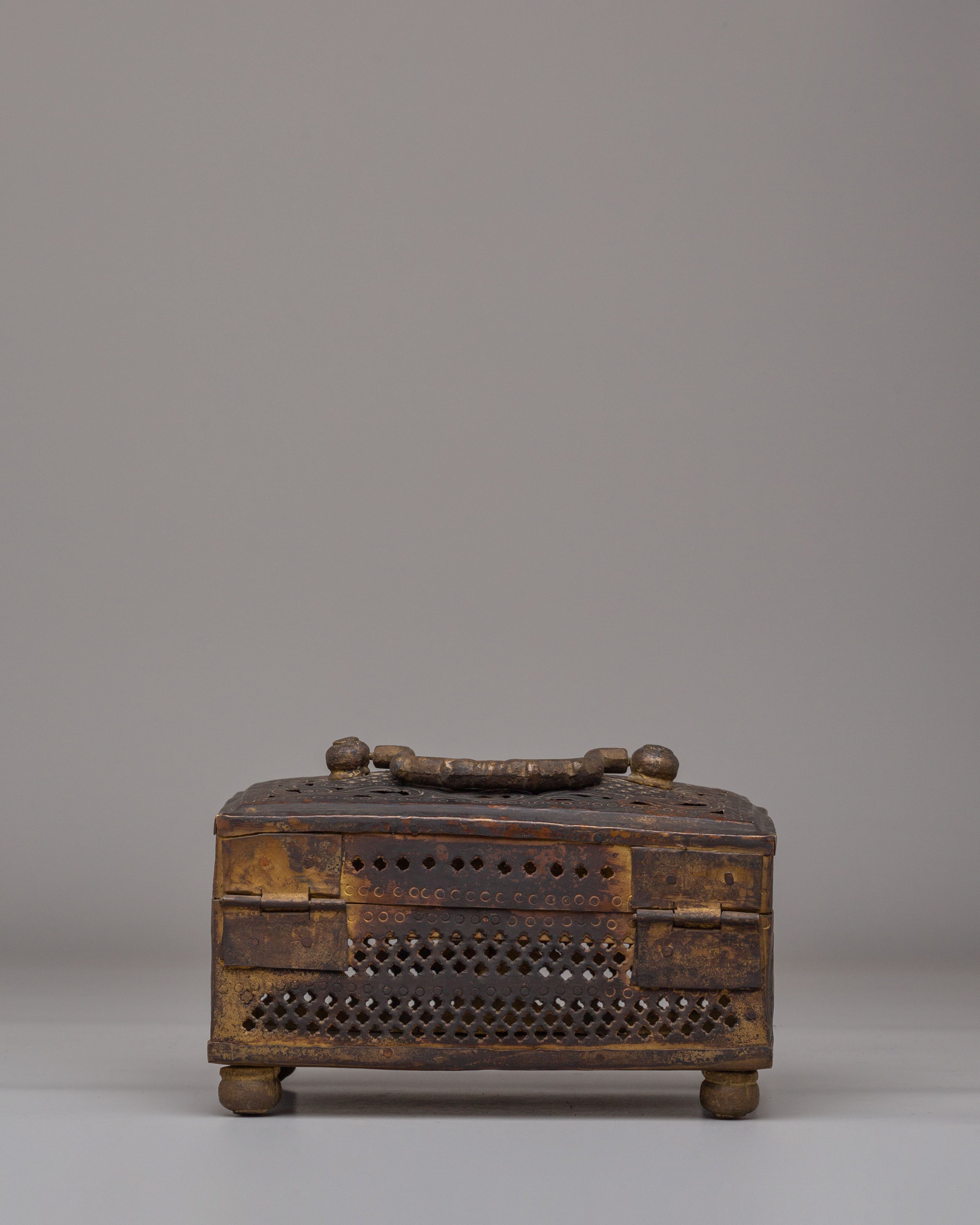 Handmade Antique Finish Box | Copper Box with Gold Plating