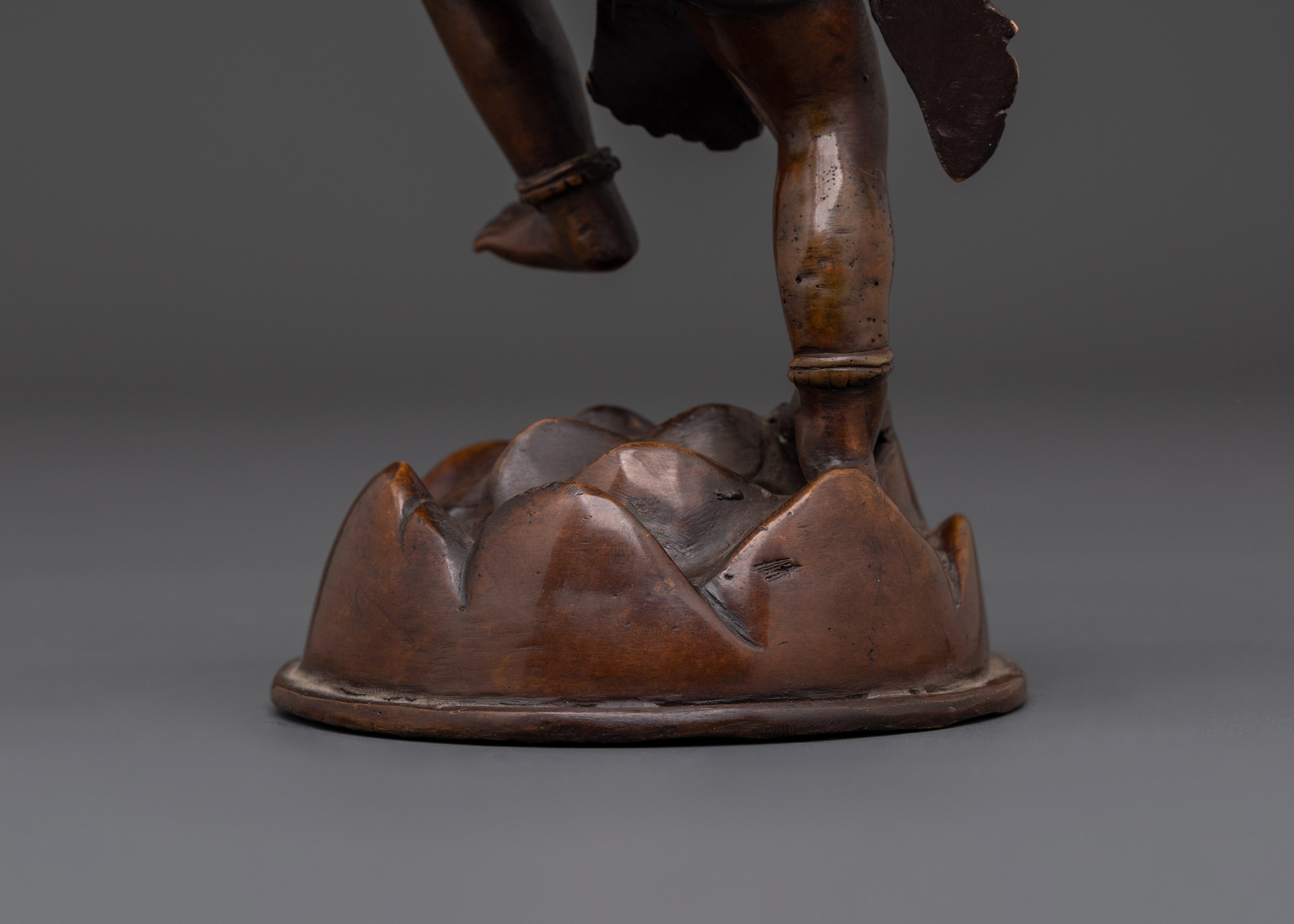 Hanuman Hindu Deity Statute | Traditional Statue of the Hindu God for Your Altar