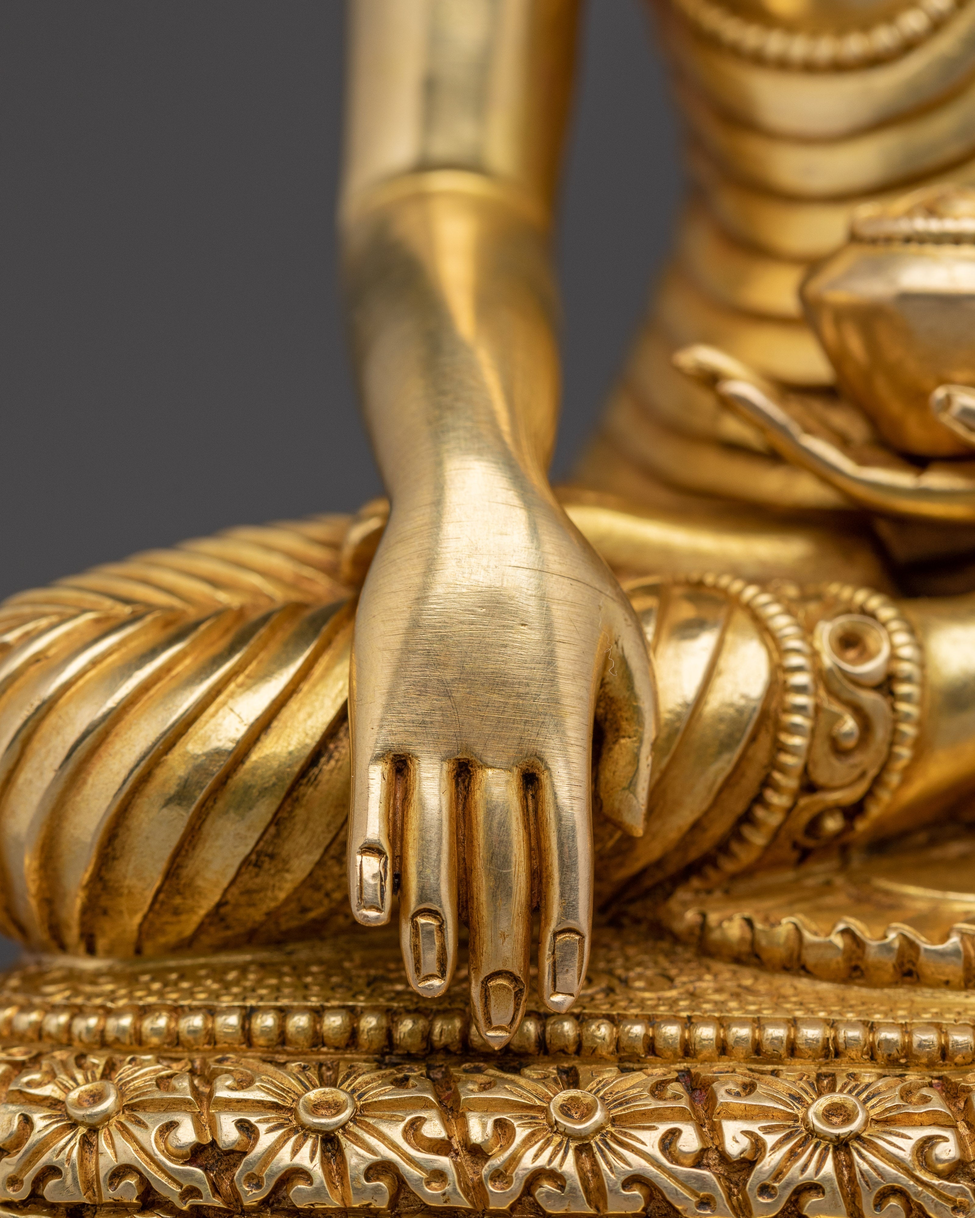Shakyamuni Buddha, Ancient Buddhist Art | Mindfulness Symbol