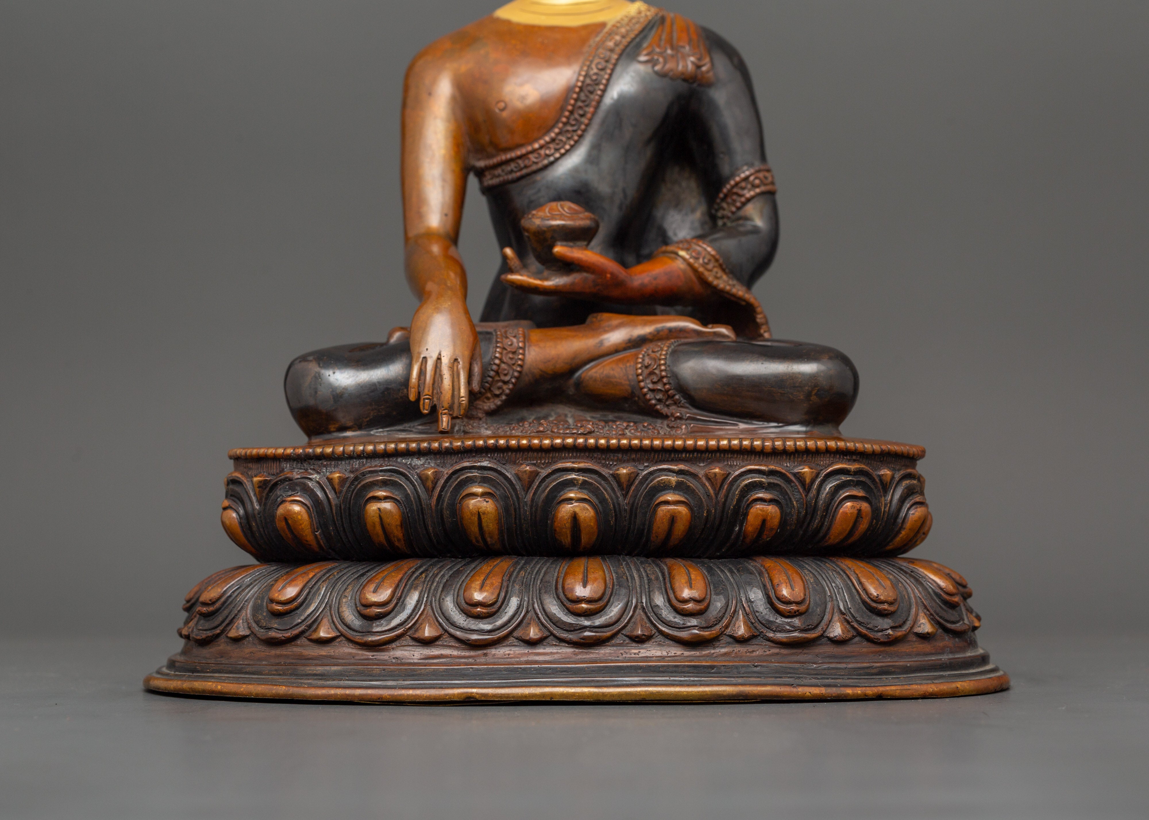 Shakyamuni Buddha Tibetan Buddhist Statue | Oxidized Copper Body with Gold Plating