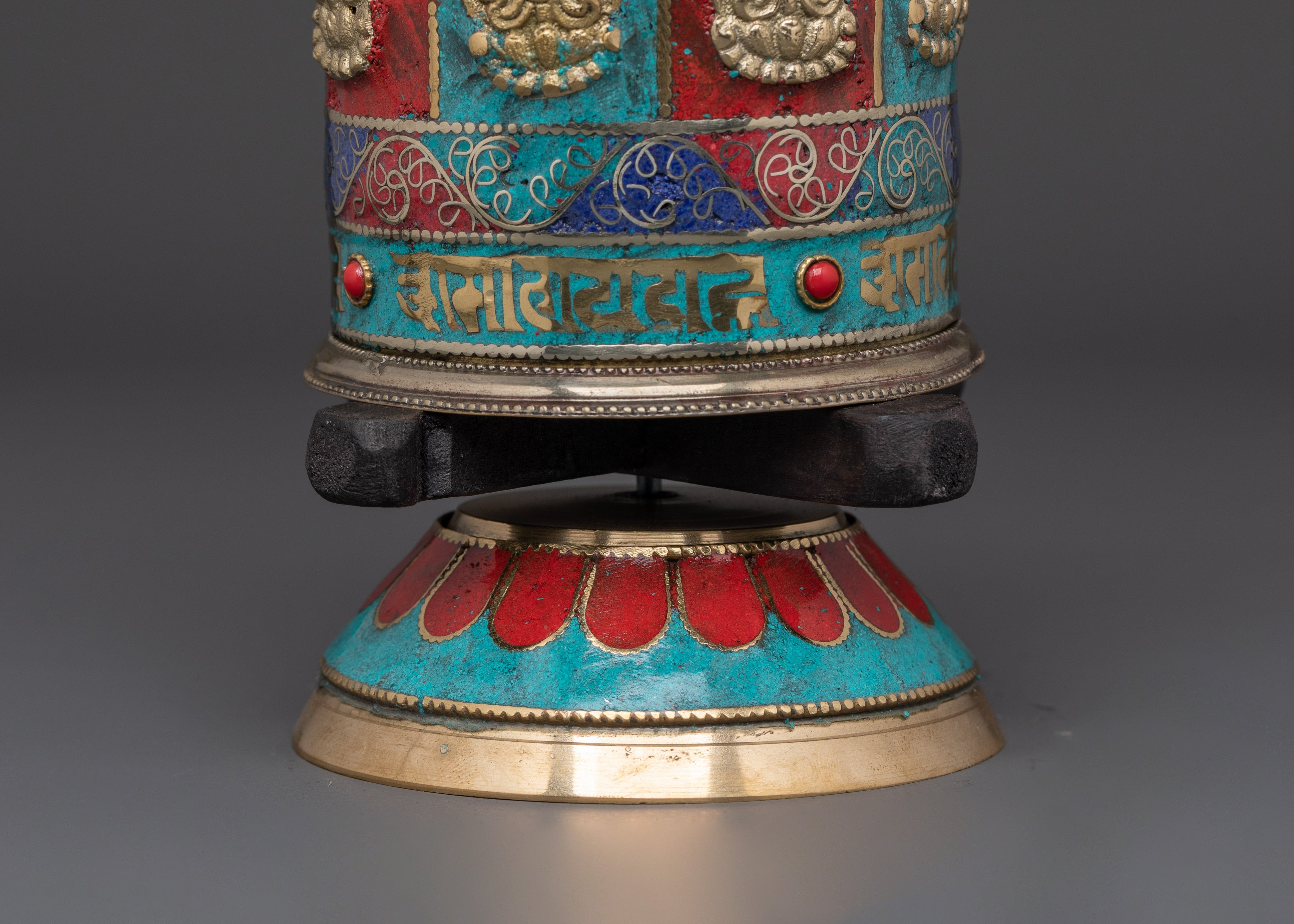 Buddhist Altar Prayer Wheel |  Perfect for Meditation & Rituals