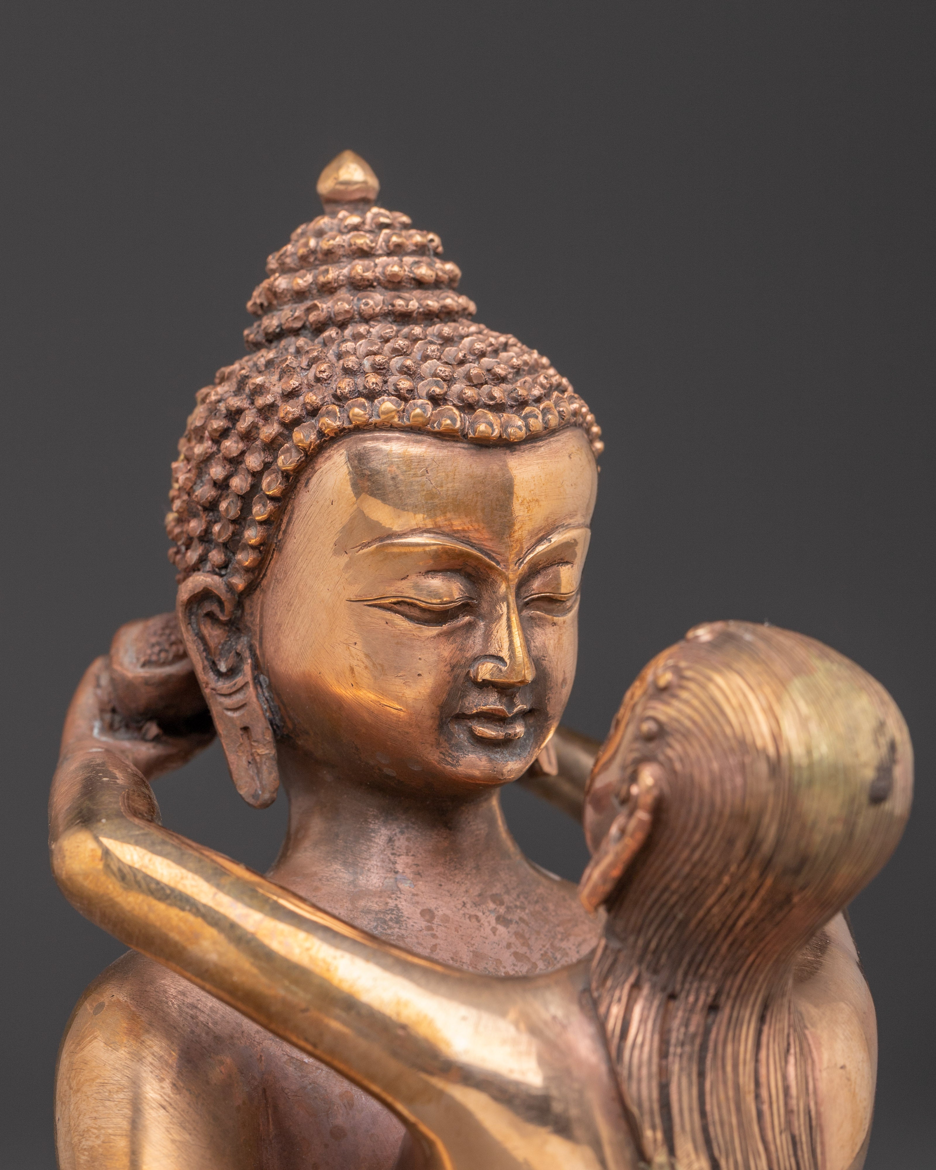 Samantha Bhadra with consort statue | Symbol of Enlightenment