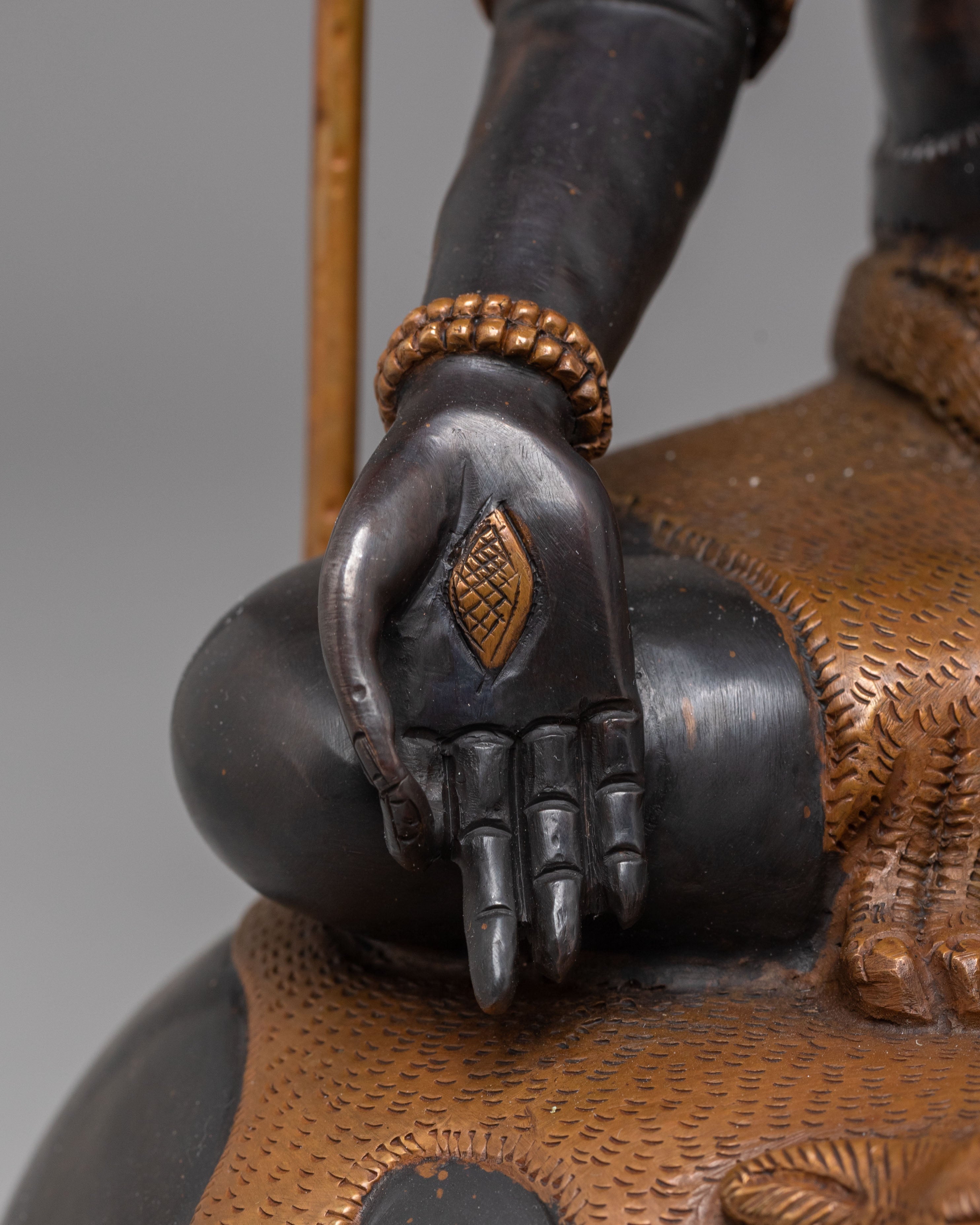 Spiritual Shiva Sculpture | Hindu God Idol For Meditation & Decor