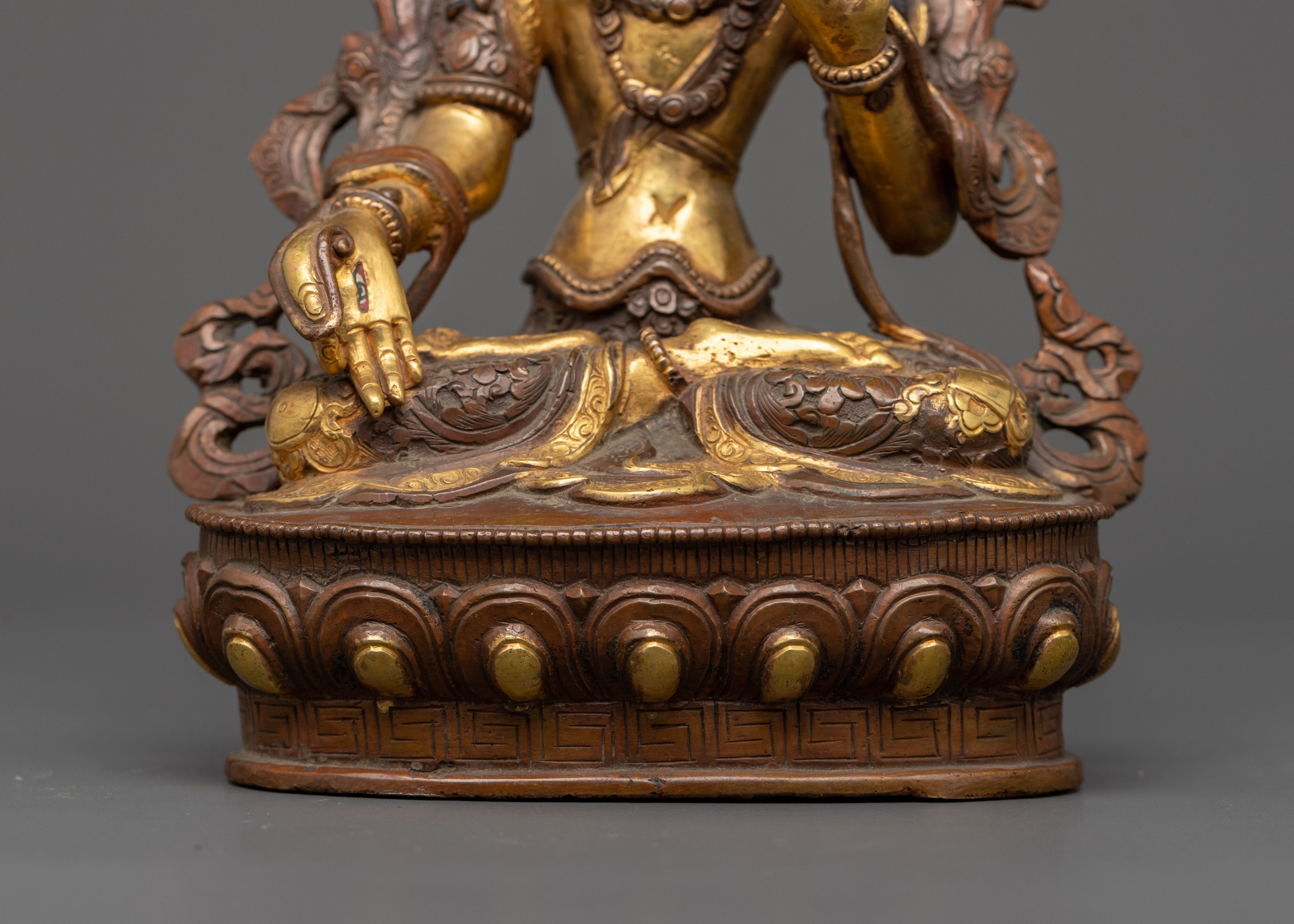 White Tara Statue with Seven Eyes | Buddhist Goddess of Healing and Longevity