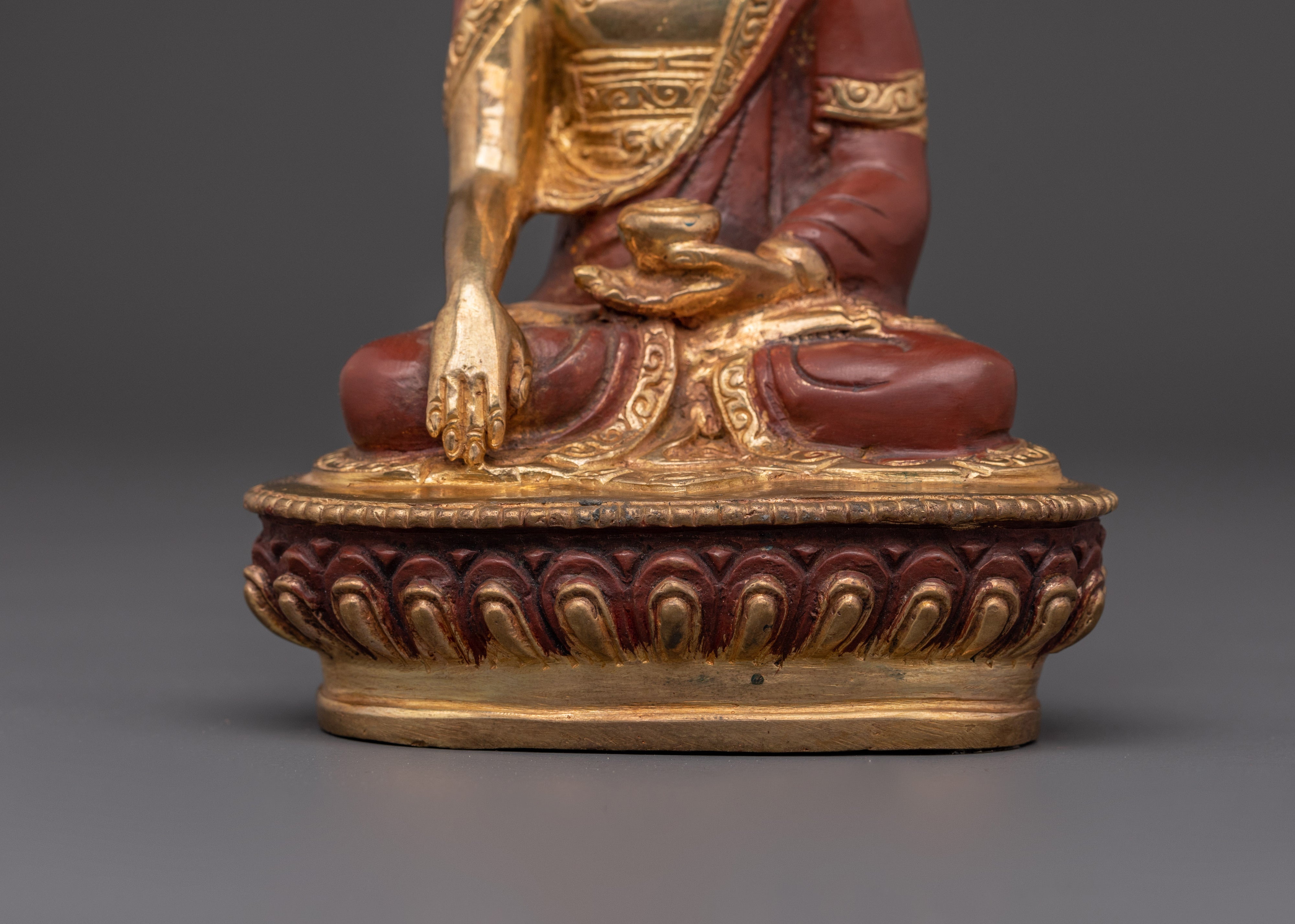 Seated Shakyamuni Buddha Statue | Gold Plated Copper Sculpture