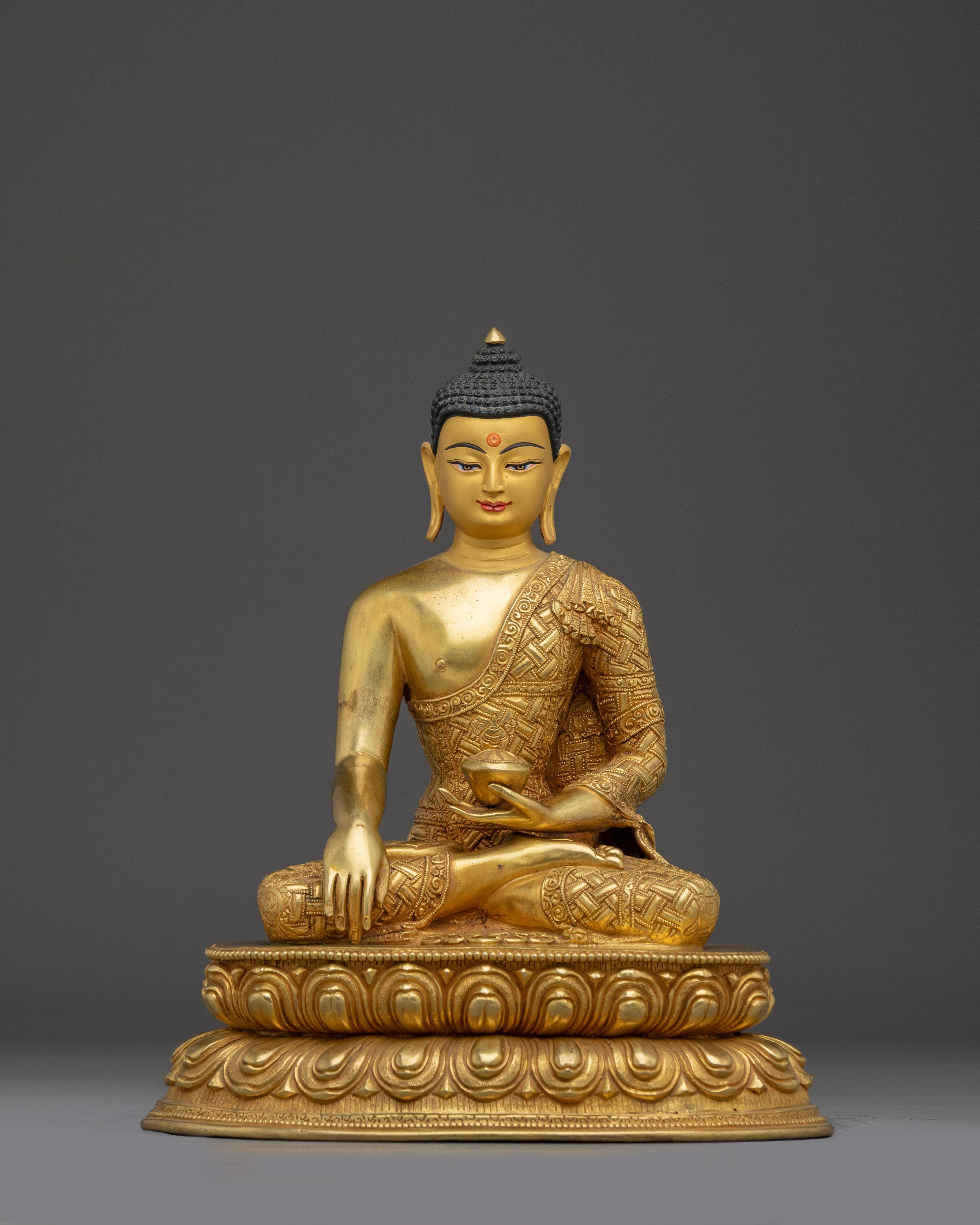 24K gold Shakyamuni Buddha statue in copper