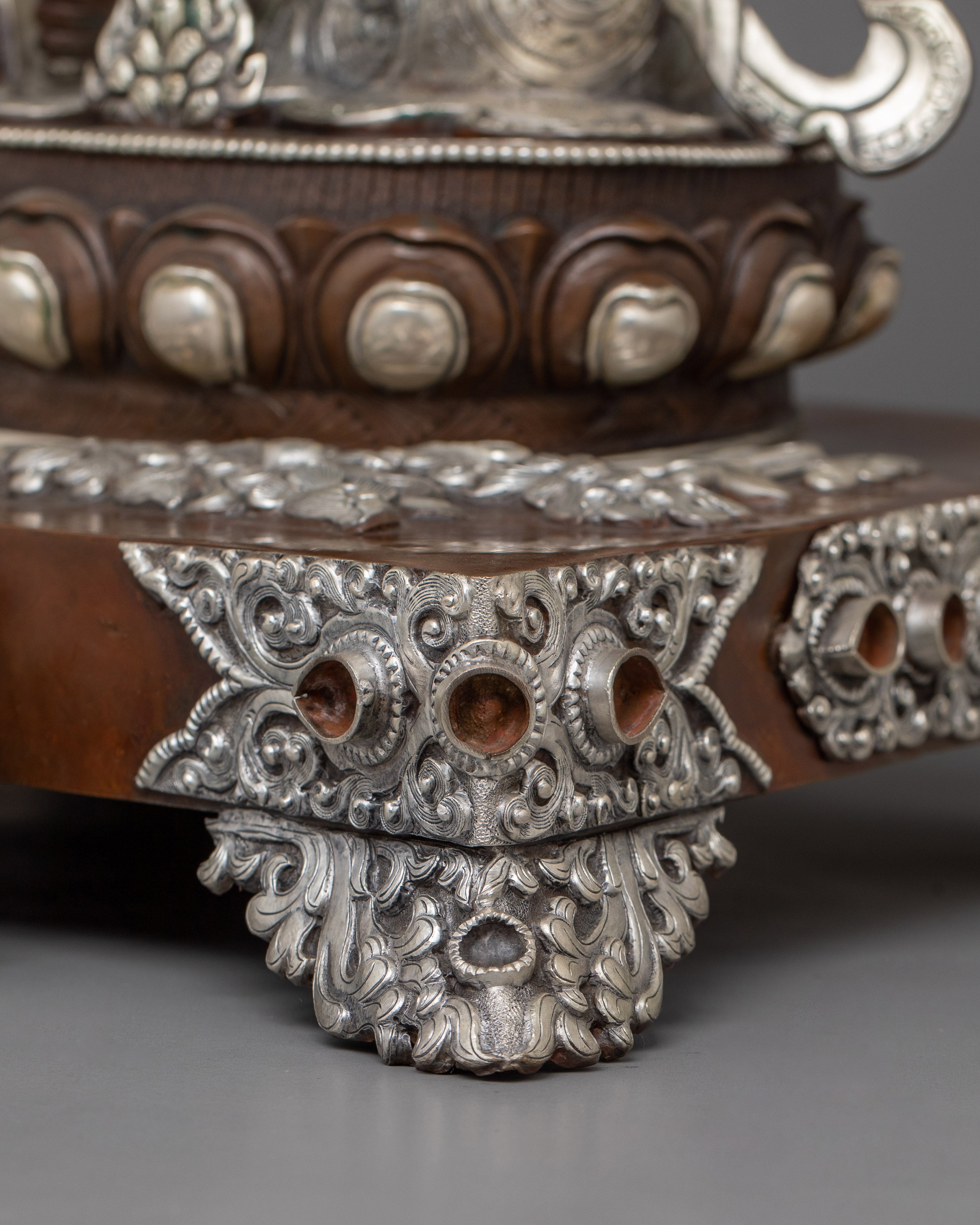 Dzambhala Buddhist Wealth Deity Sculpture | The Guardian of Prosperity