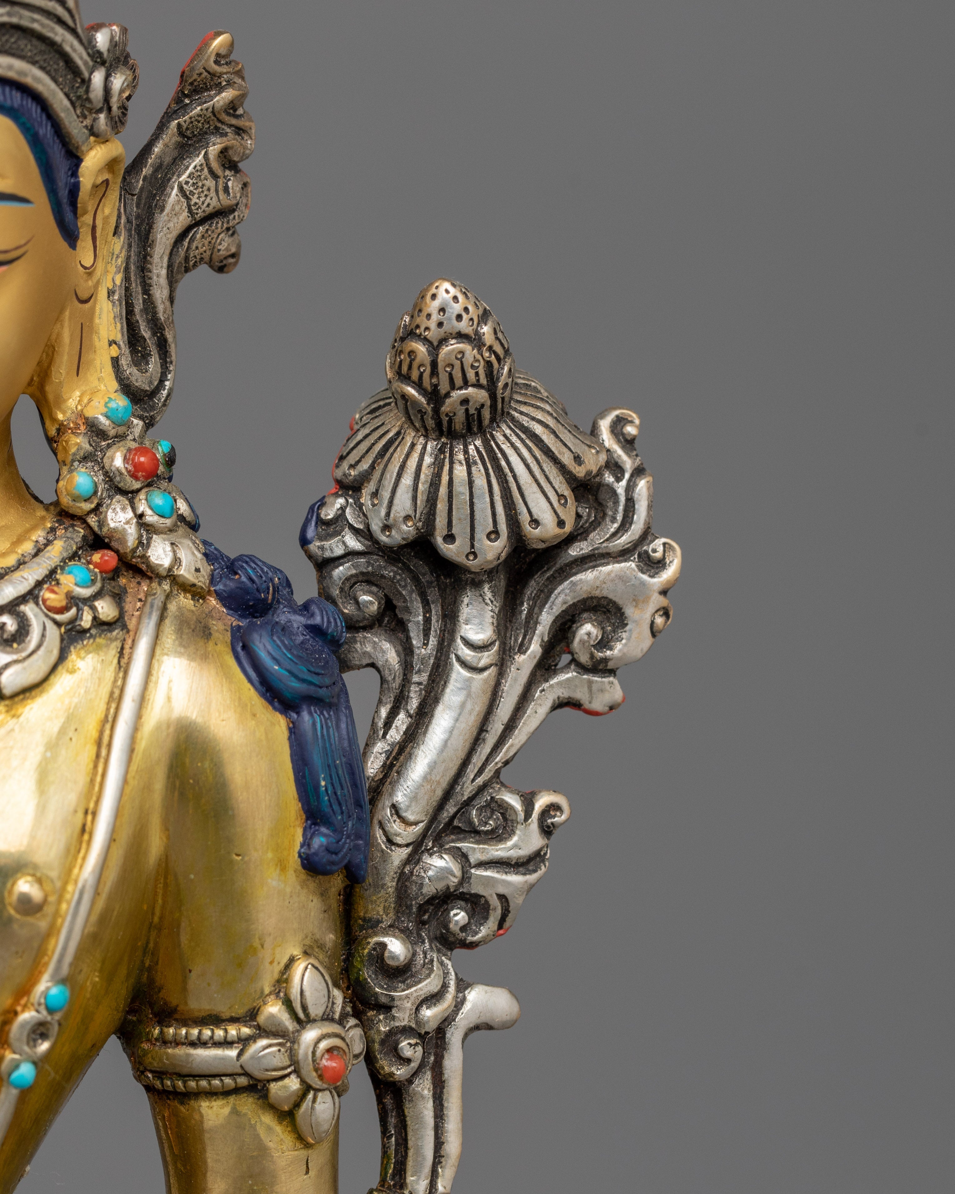 Standing Lokeshwor Statue | The Bodhisattva of Compassion