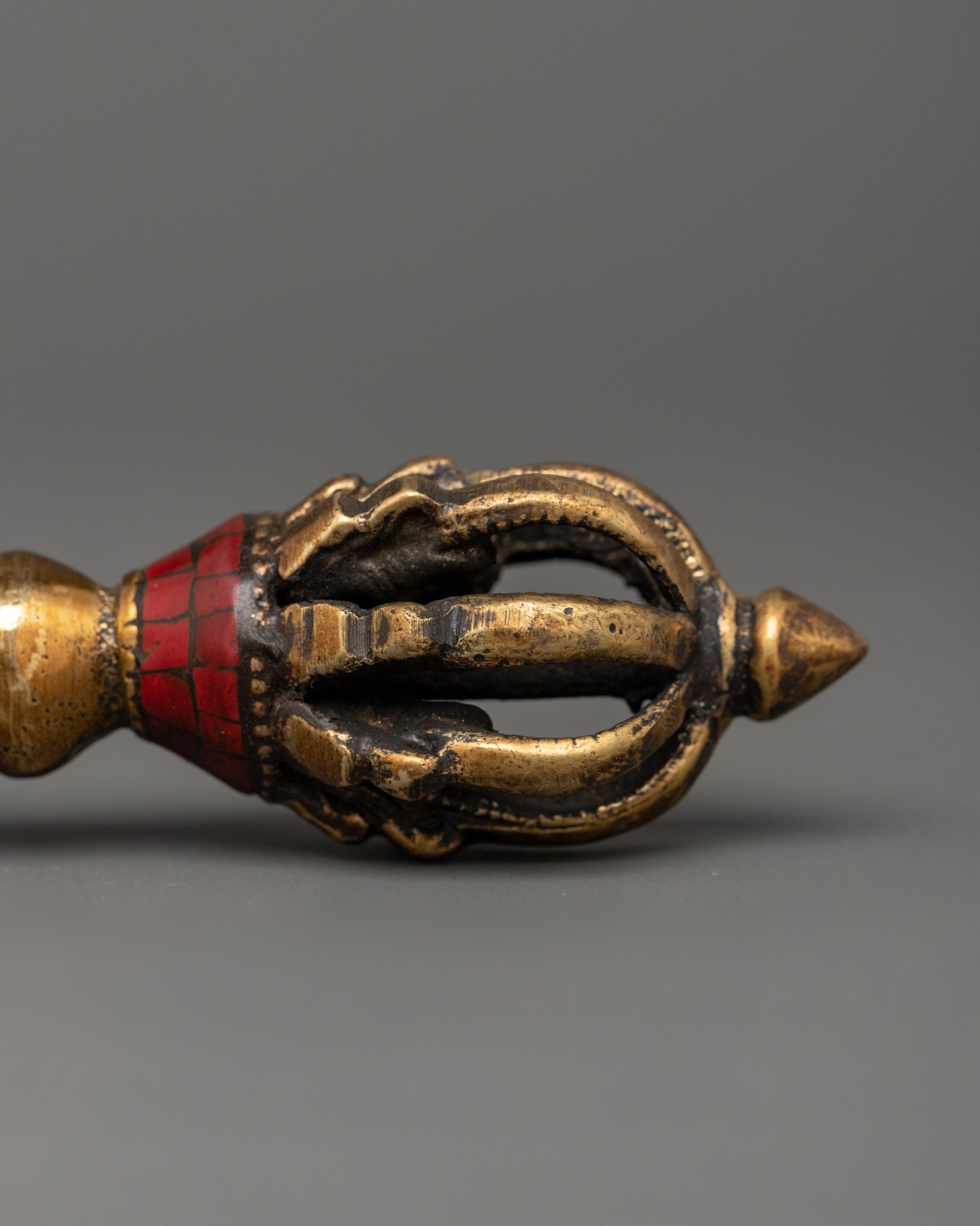 Buddhist Thunderbolt "Vajra" | Handcrafted Buddhist Vajra
