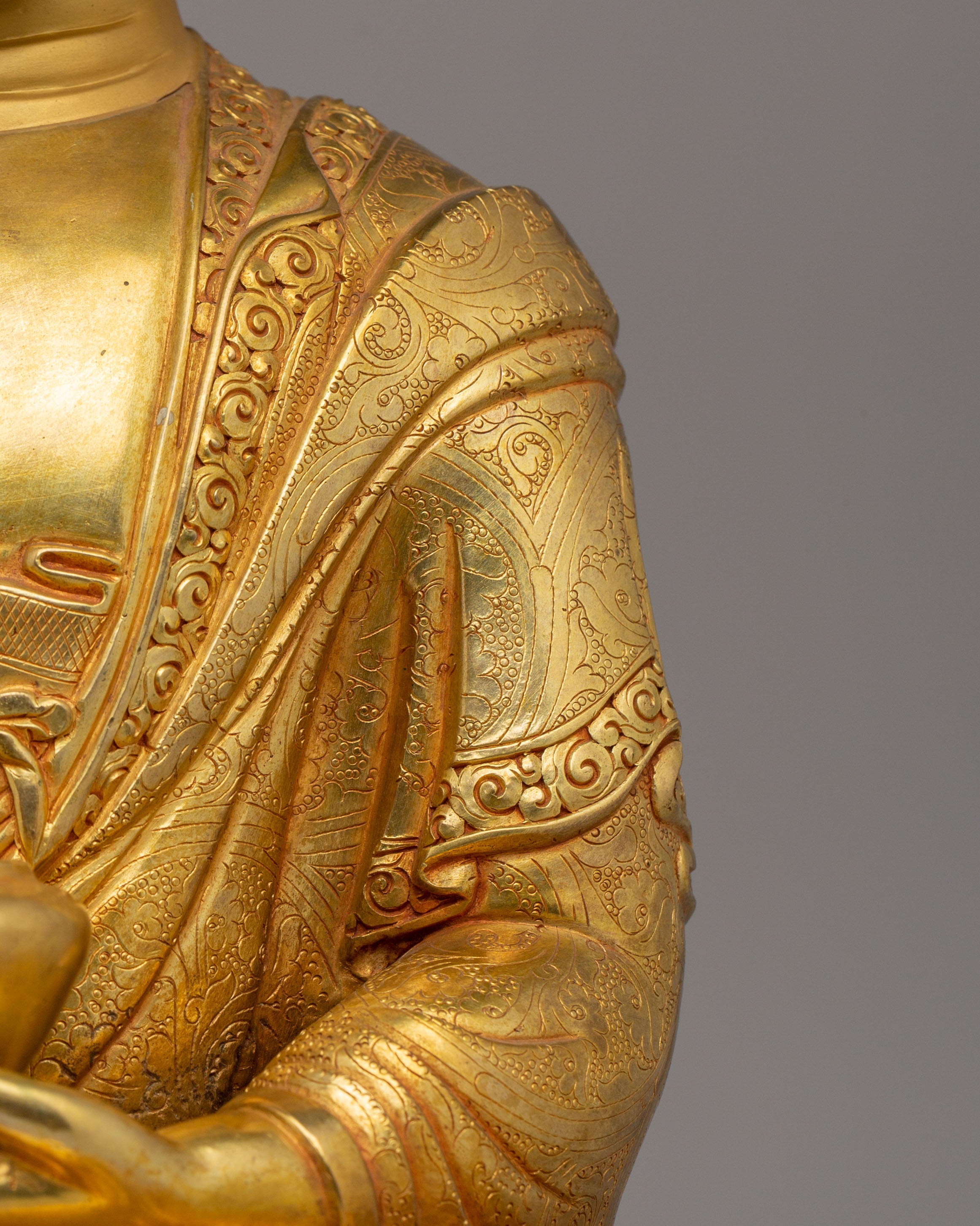 Divine Shakyamuni Buddha Altar Statue | Traditional Tibetan Artwork