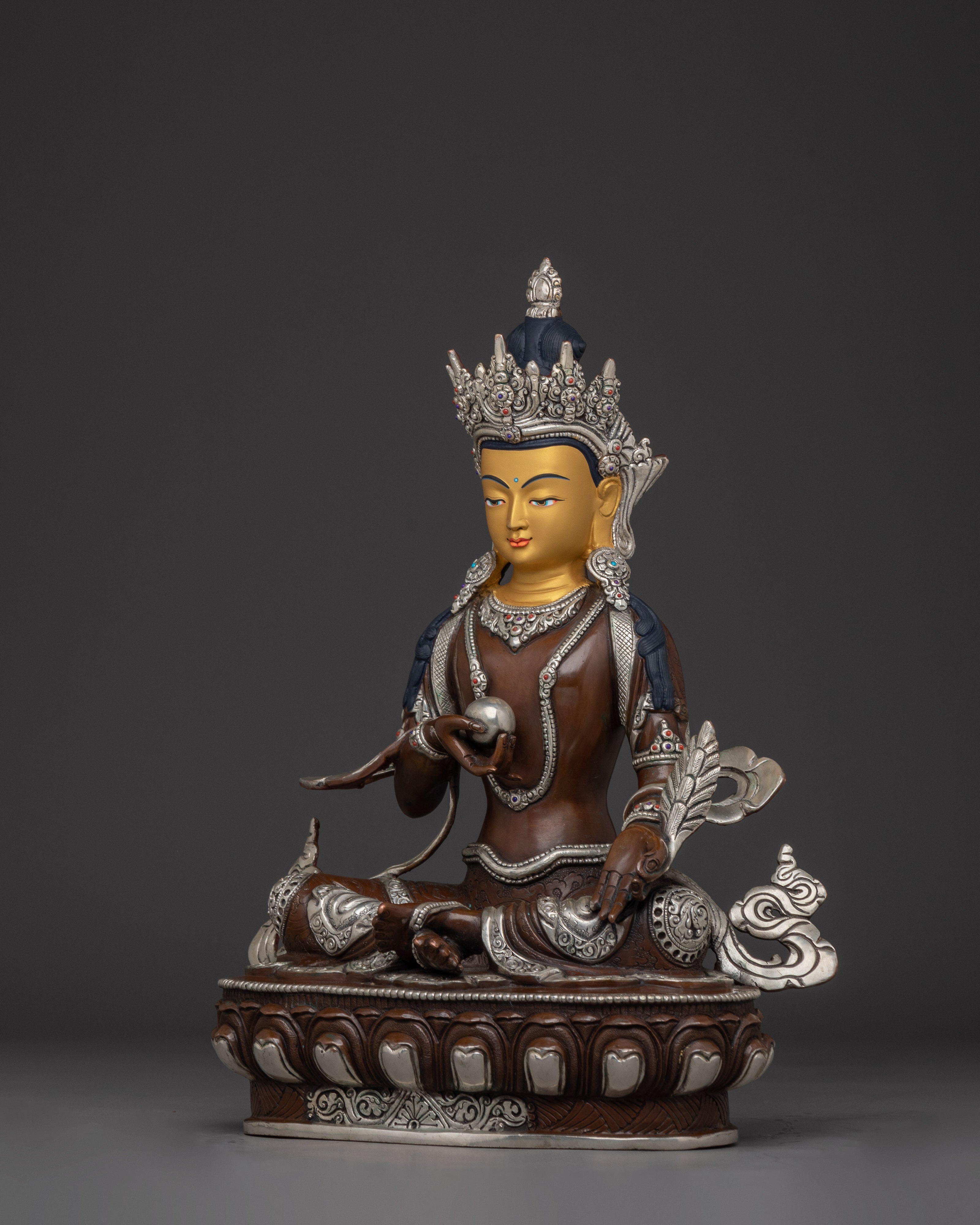 Bodhisattva of Great Vows Kshitigarbha | Symbol of Compassion and Salvation