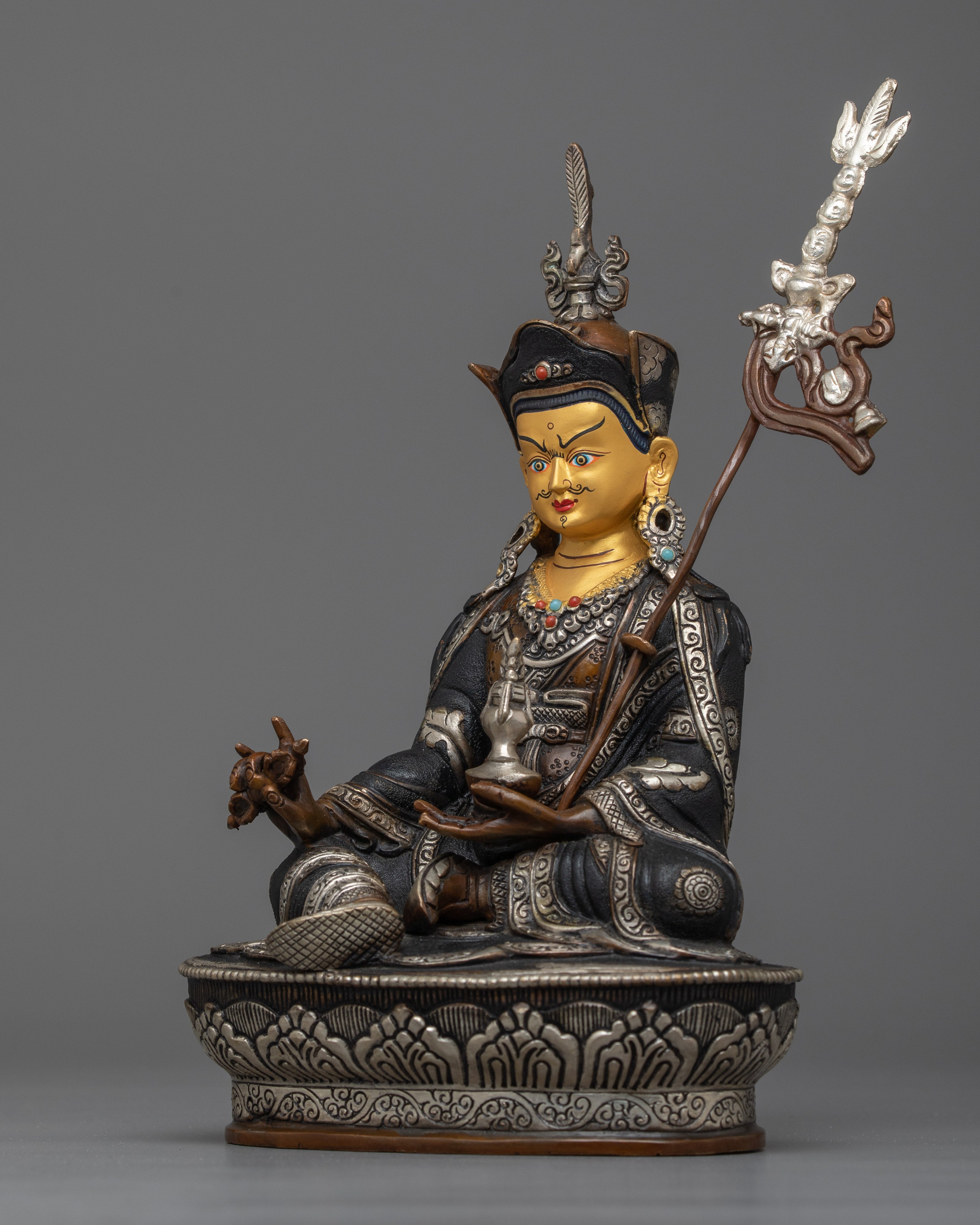 guru-rinpoche-oxidized-silver-plated