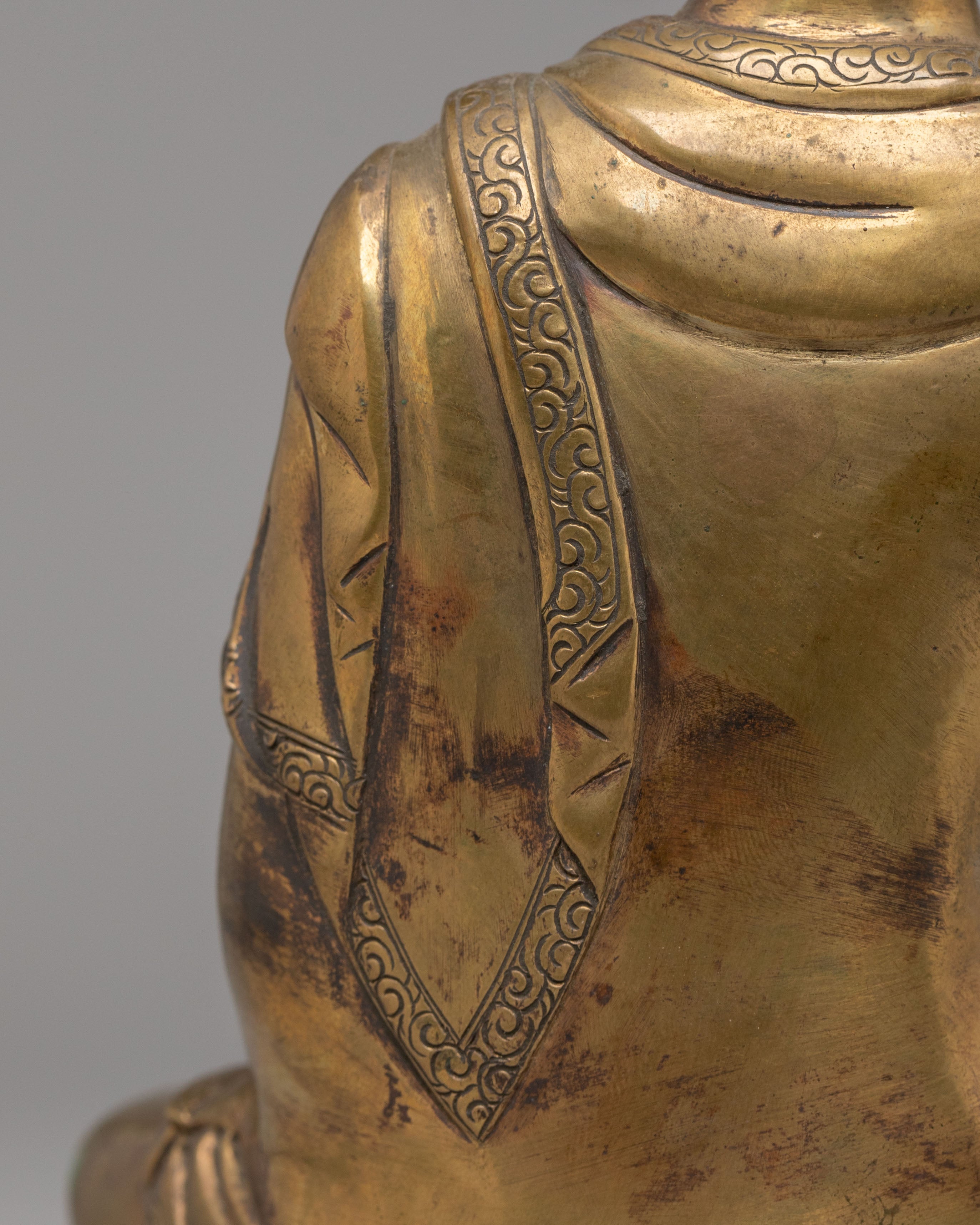Enlightened Shakyamuni Buddha Altar Statue | Handcrafted Copper Buddhist Sculpture