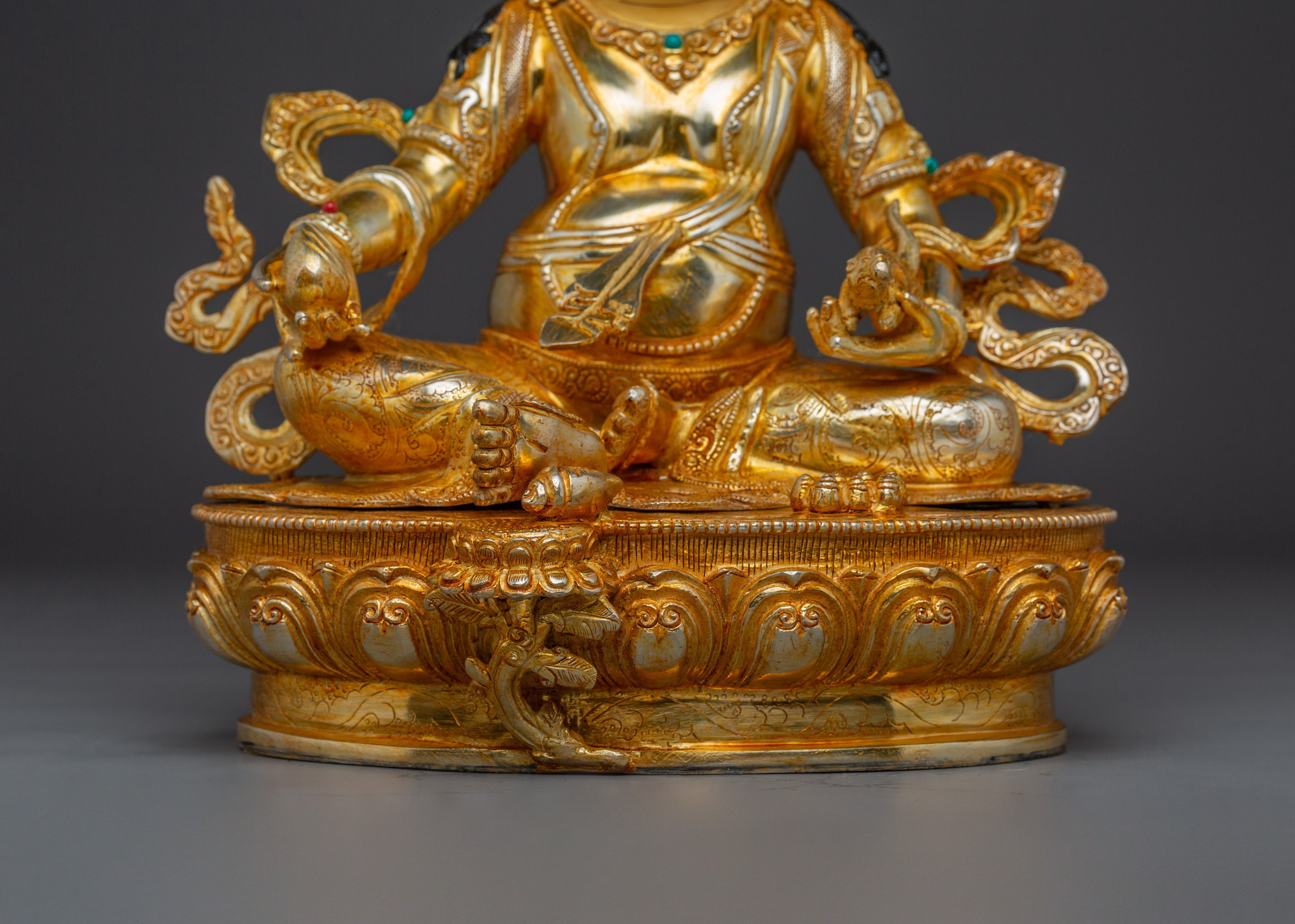 Mightly Wealth Deity Dzambhala Statue | Guardian of Prosperity