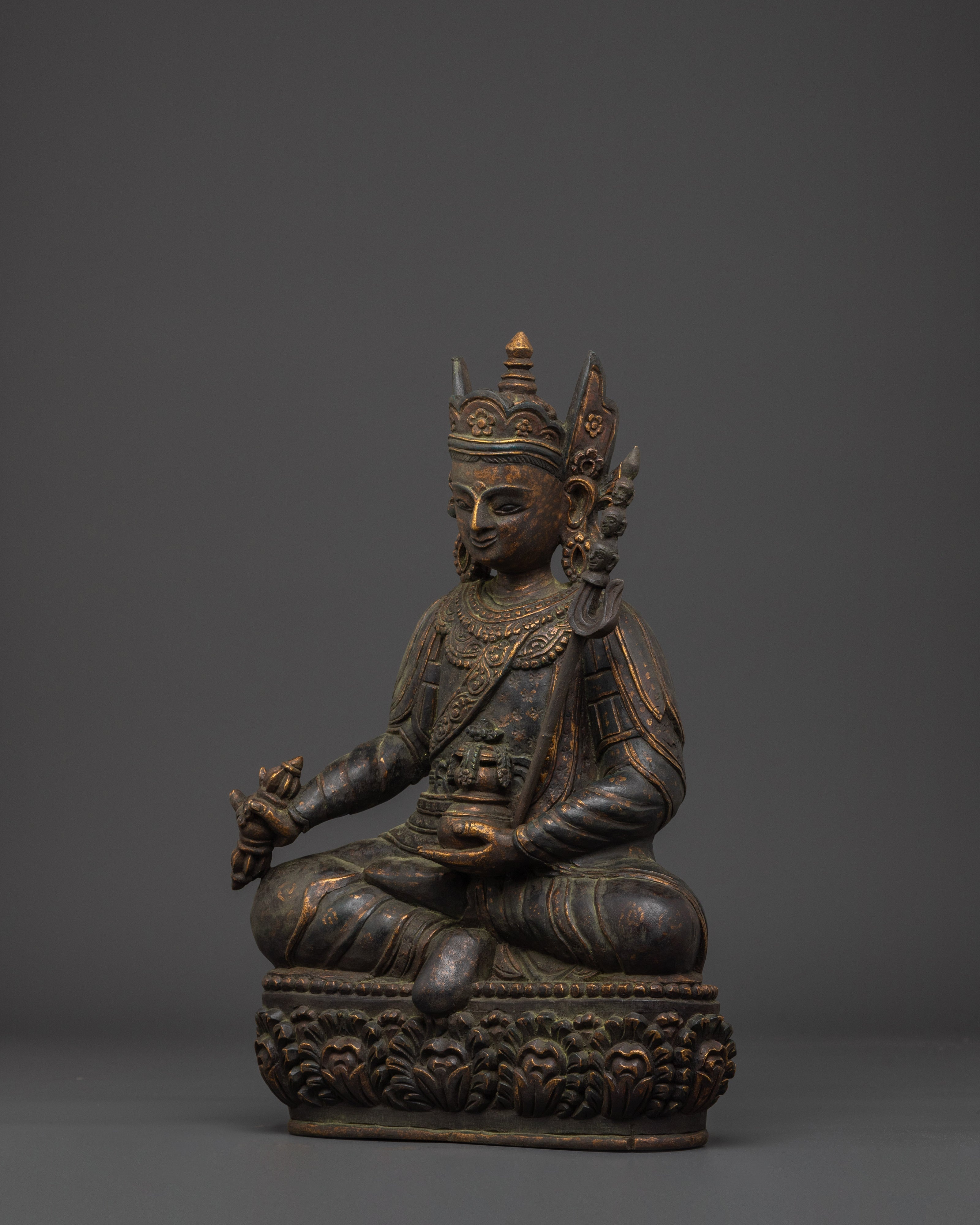 Sacred Buddhist Master Padmasambhava Sculpture | Tibetan Guru Statue