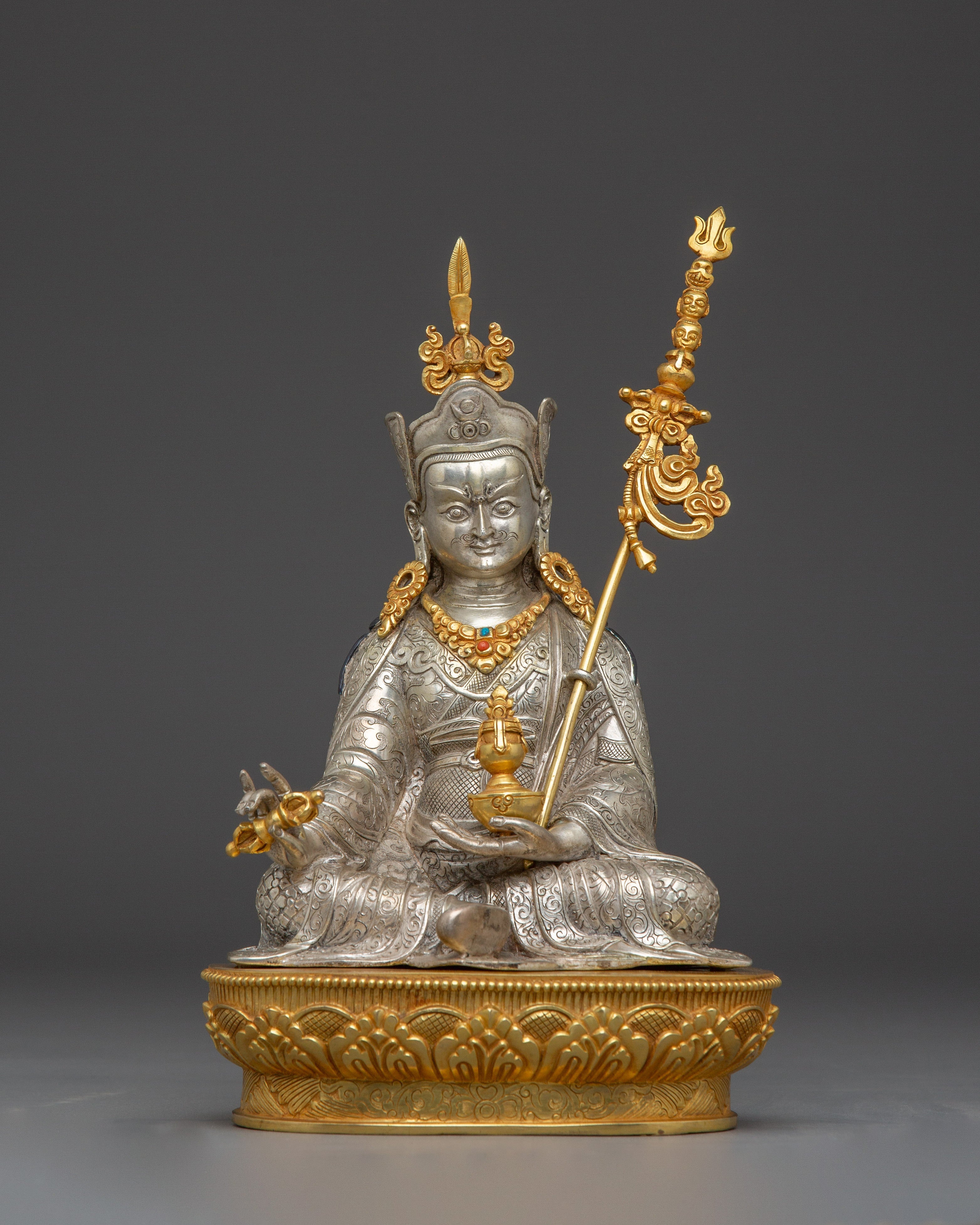 crystal-guru-rinpoche-statue