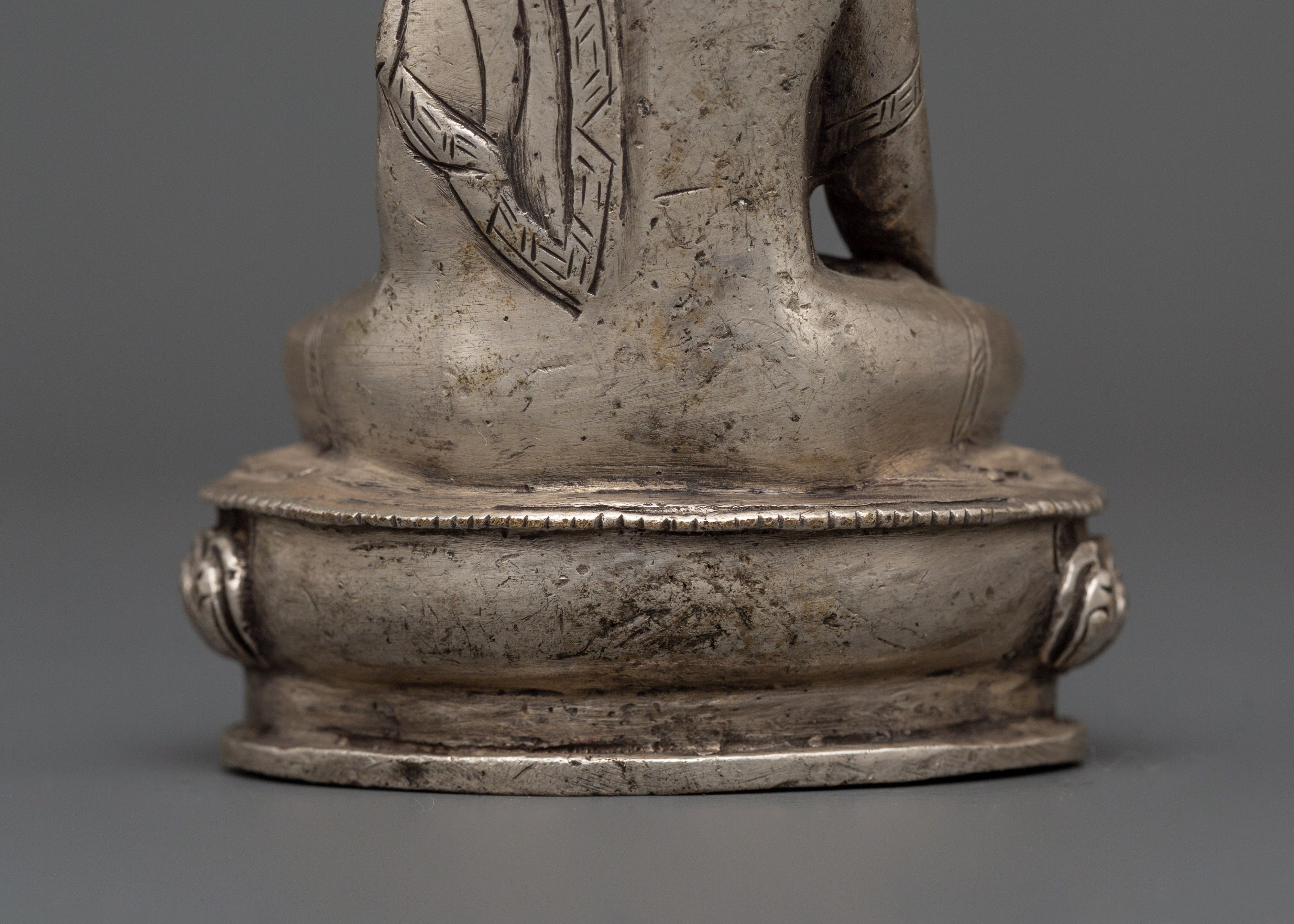 Tibetan Deity of Generosity Ratnasambhava Buddha Statue