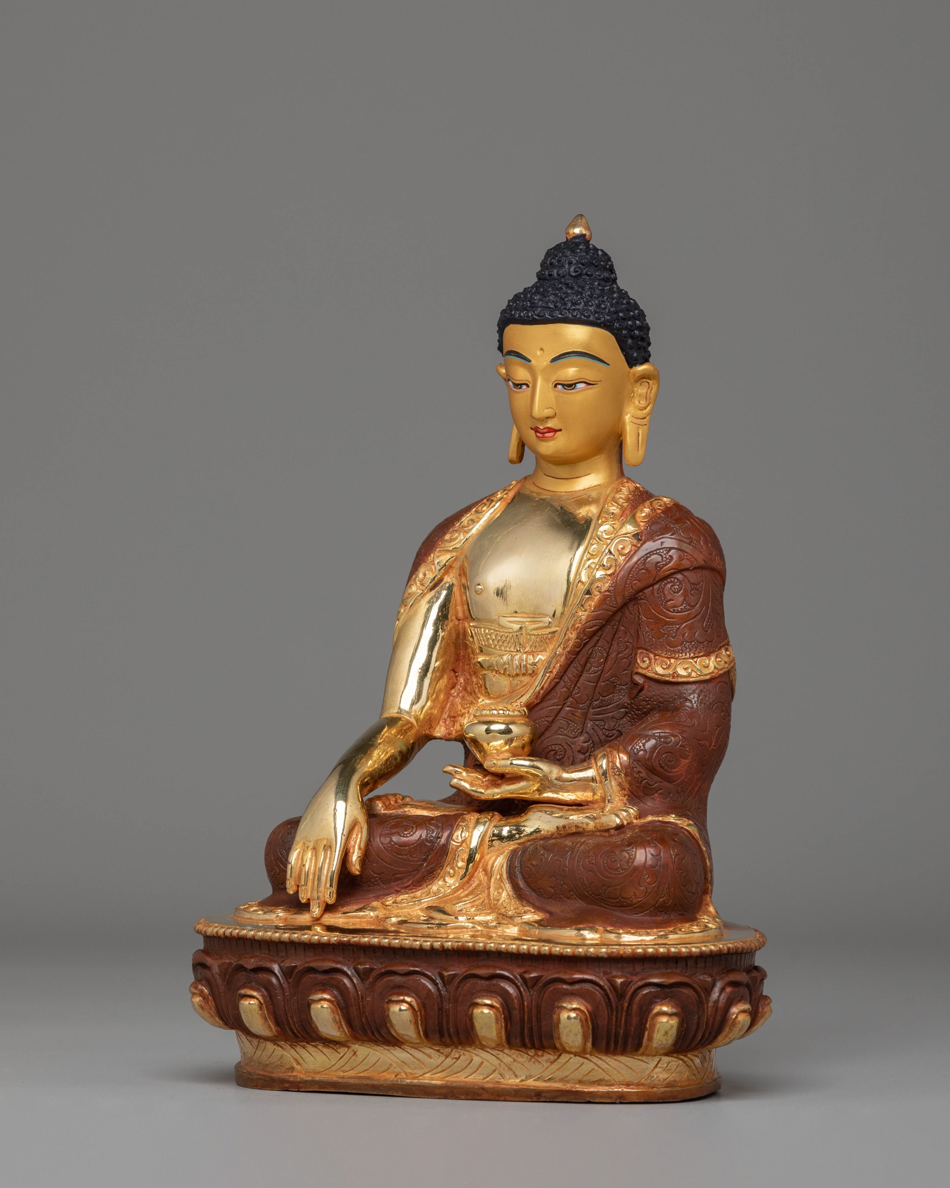 Handcrafted Golden Shakyamuni Buddha Statue | Spiritual Sculpture