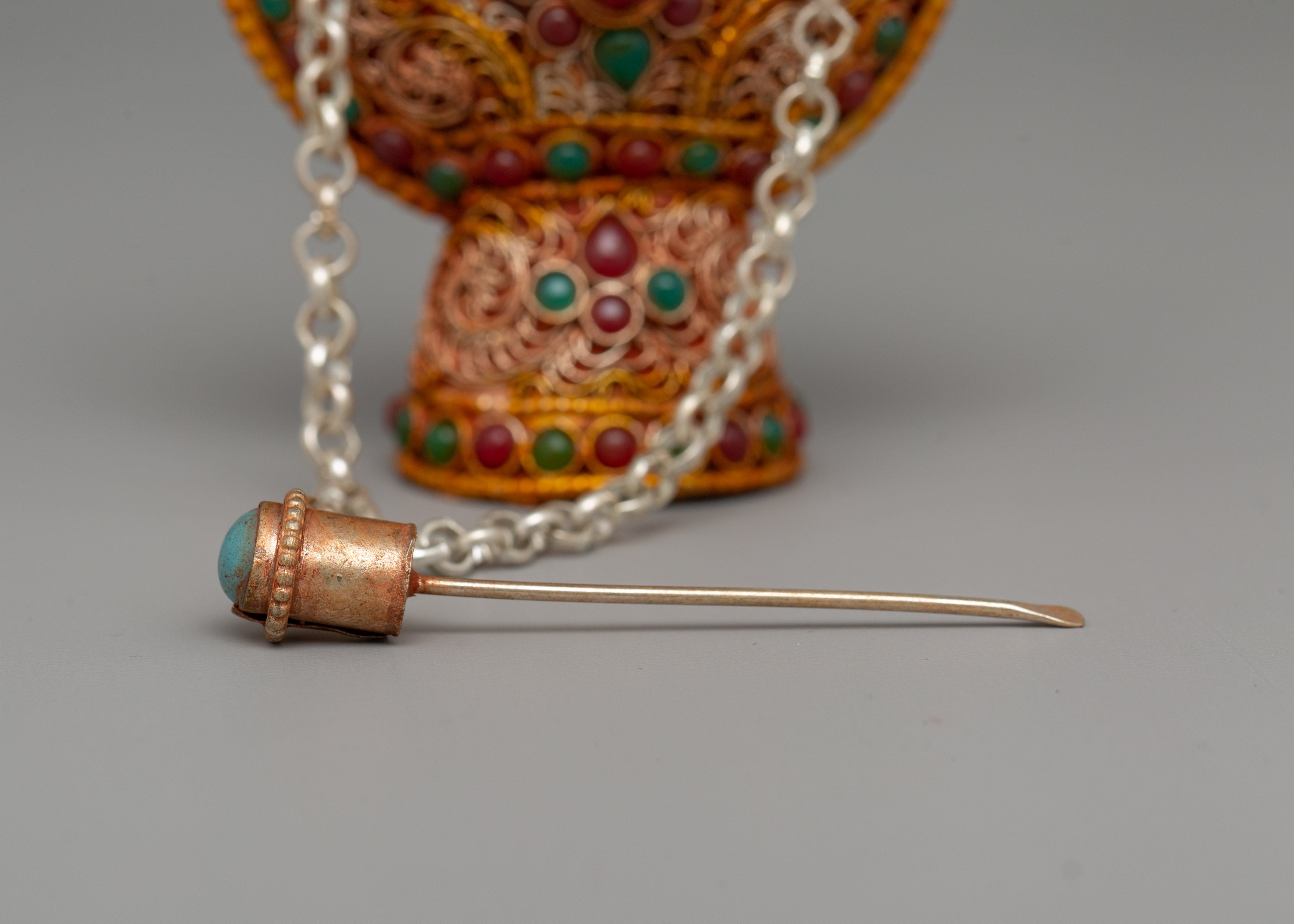 Tibetan Snuff Bottle | Copper Body with Gold-Plated Himalayan Artistry