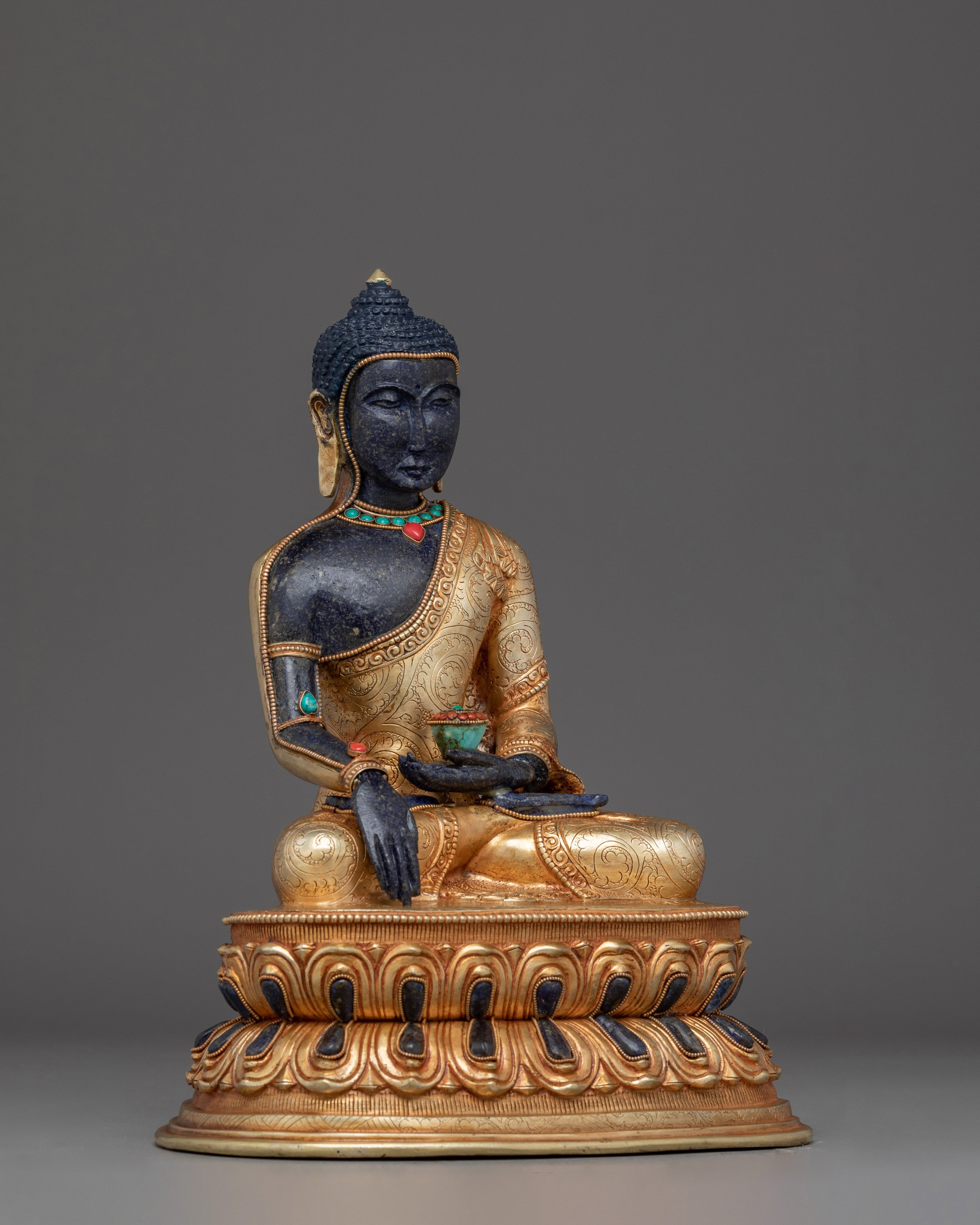 Sacred Enlightened Shakyamuni Buddha Statue | Traditional Tibetan Buddhist Art