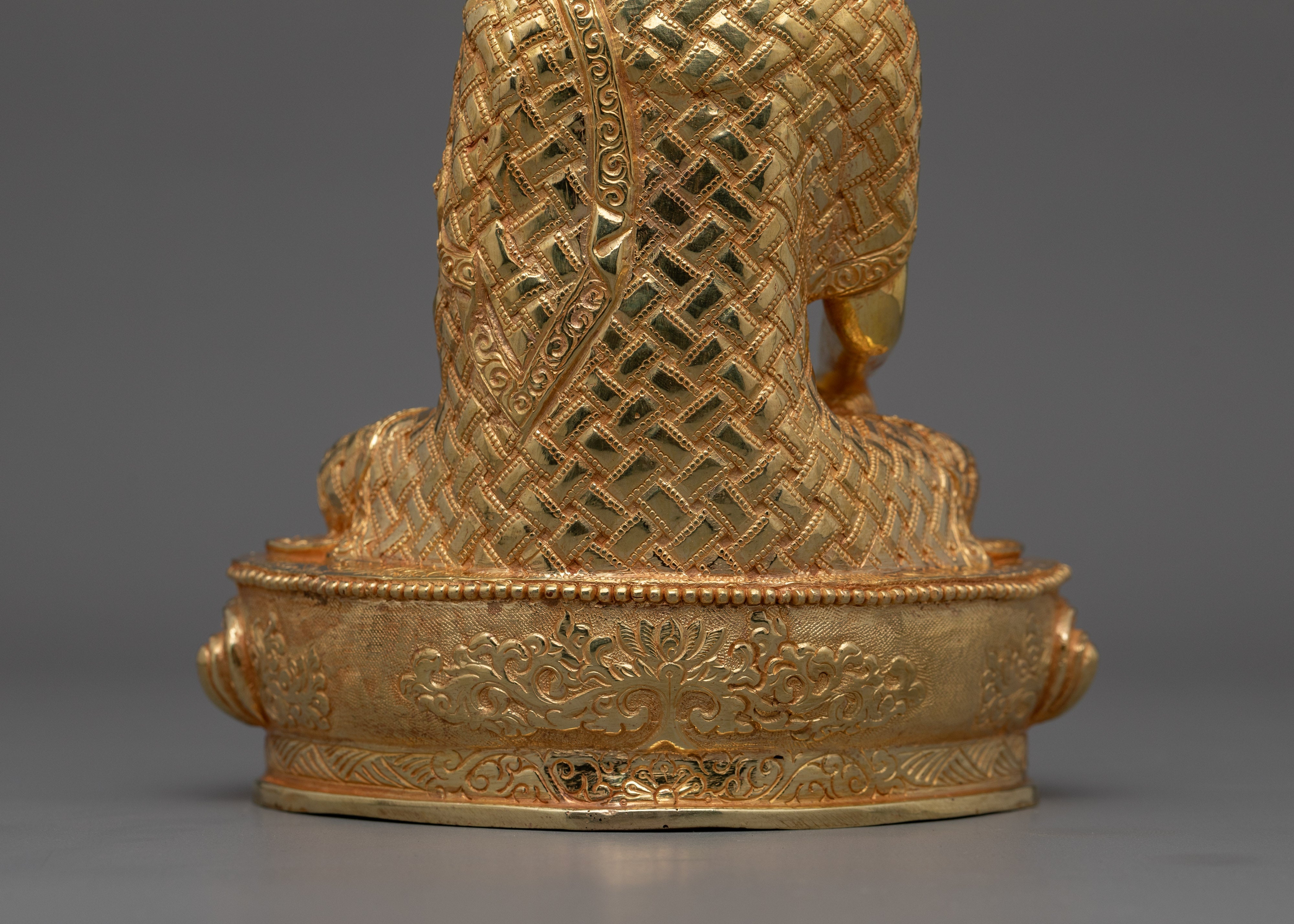 Nepalese Handmade Statue of Shakyamuni Buddha | 24k Gold Gilded