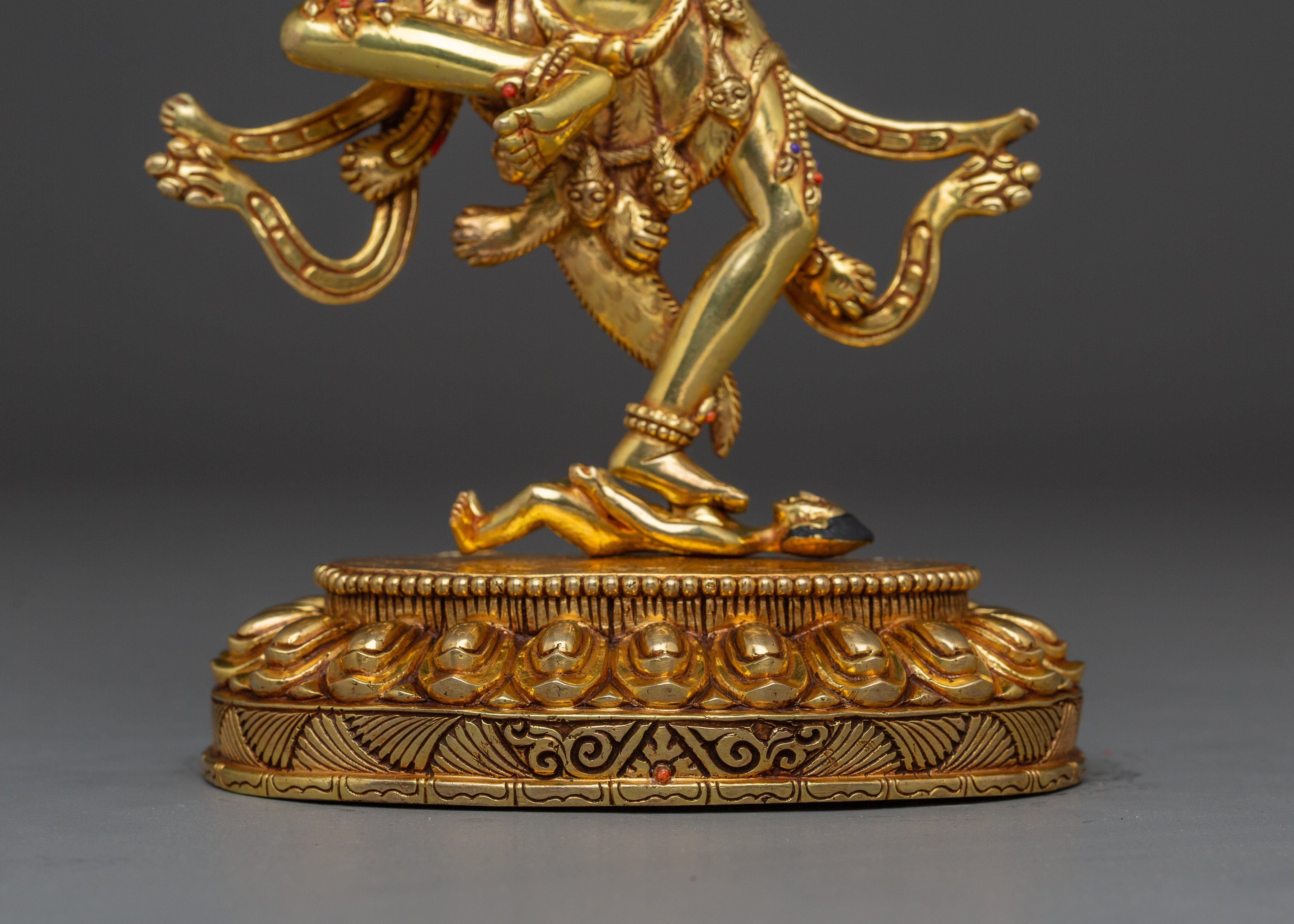 Tibetan protector goddess Dorje Phagmo | Powerful Female Deity